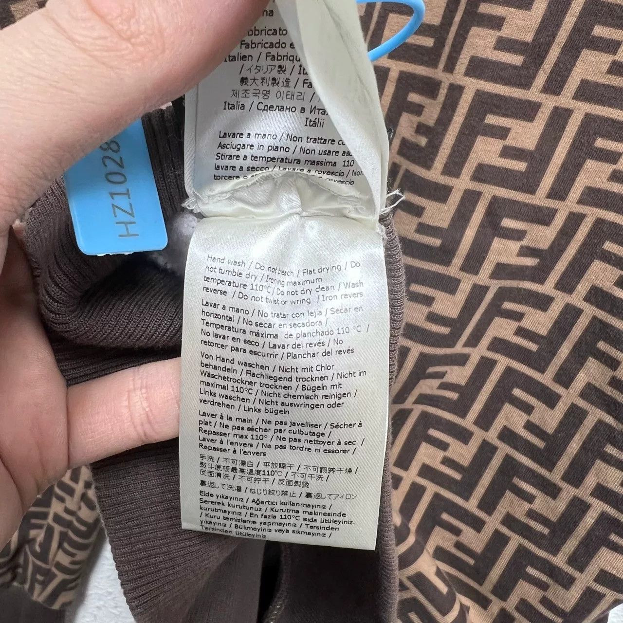 Fendi Fendi FF Logo Print Hoodie Size US XL / EU 56 / 4 - 3 Thumbnail