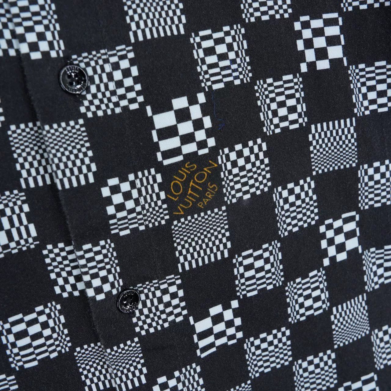 Louis Vuitton Louis Vuitton Black Damier Shirt Size US M / EU 48-50 / 2 - 4 Thumbnail