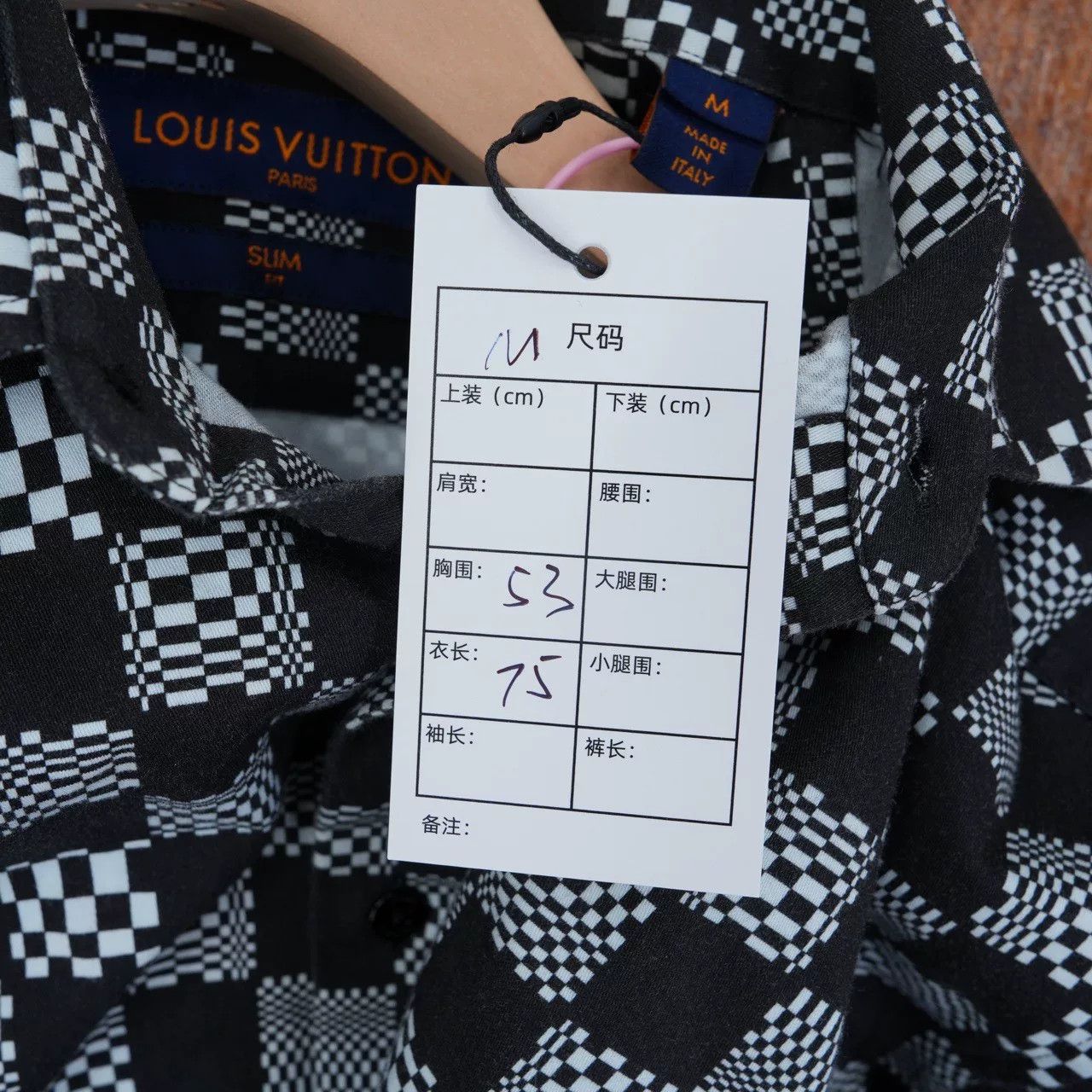 Louis Vuitton Louis Vuitton Black Damier Shirt Size US M / EU 48-50 / 2 - 6 Thumbnail