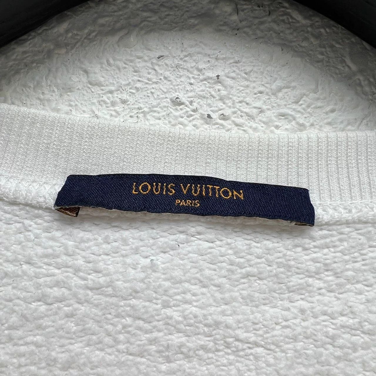 Louis Vuitton Louis Vuitton Character Embroidery Sweatshirt Size US L / EU 52-54 / 3 - 3 Thumbnail