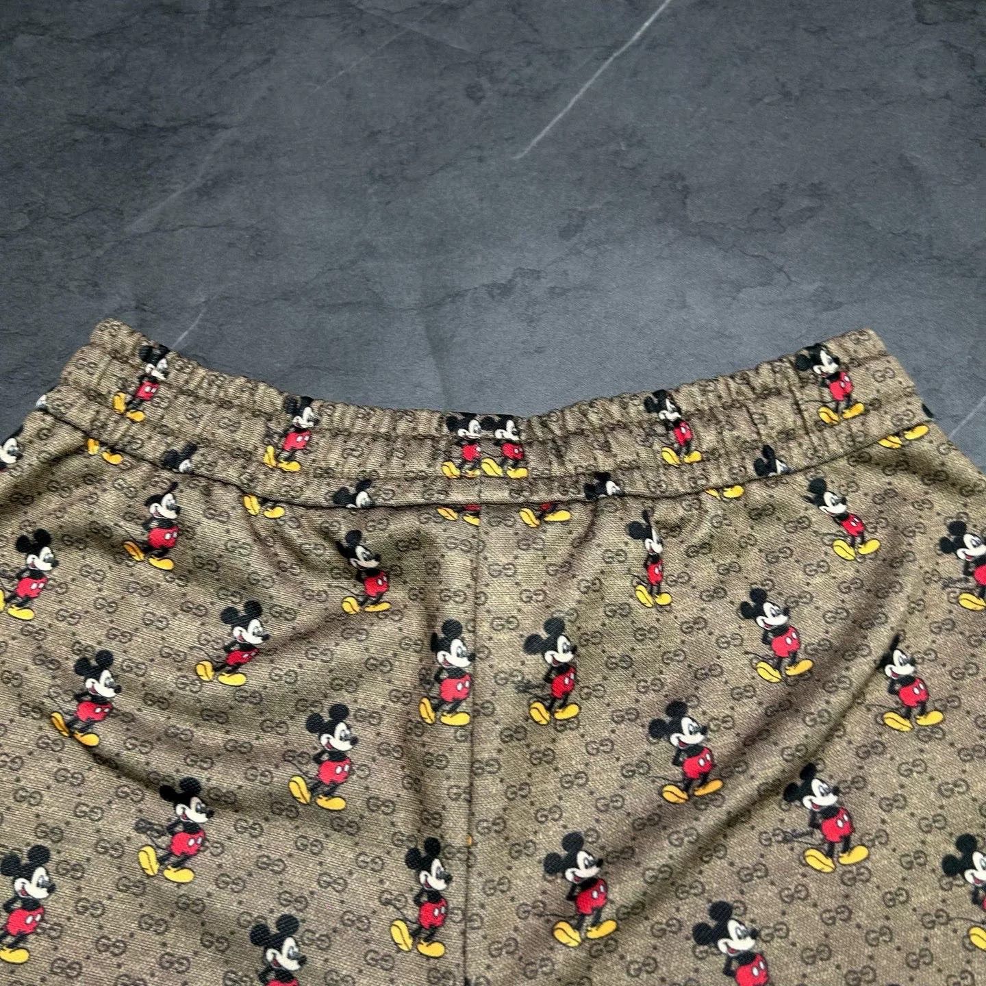 Gucci Gucci Mickey Logo Print Shorts XXS Size 22" - 5 Thumbnail