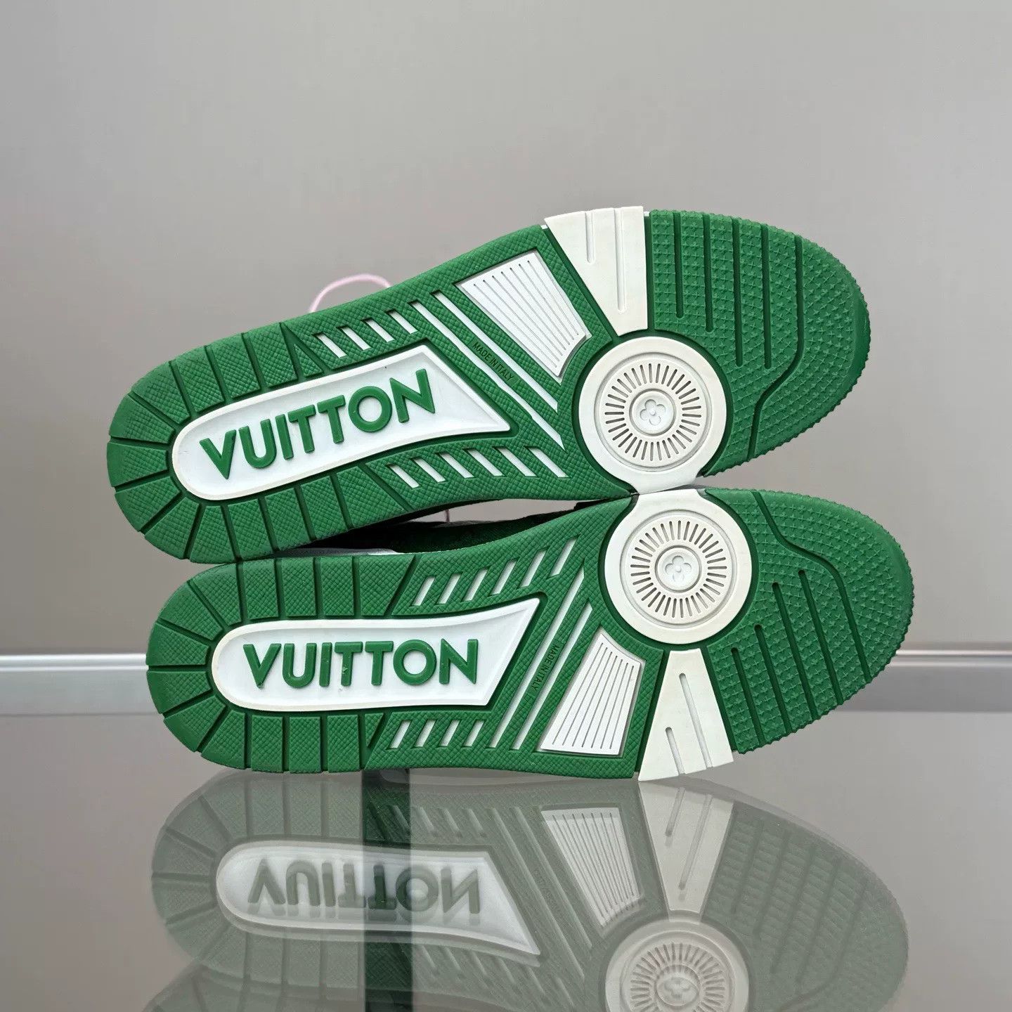 Louis Vuitton Louis Vuitton Trainer White Green Denim Size US 8.5 / EU 41-42 - 7 Thumbnail