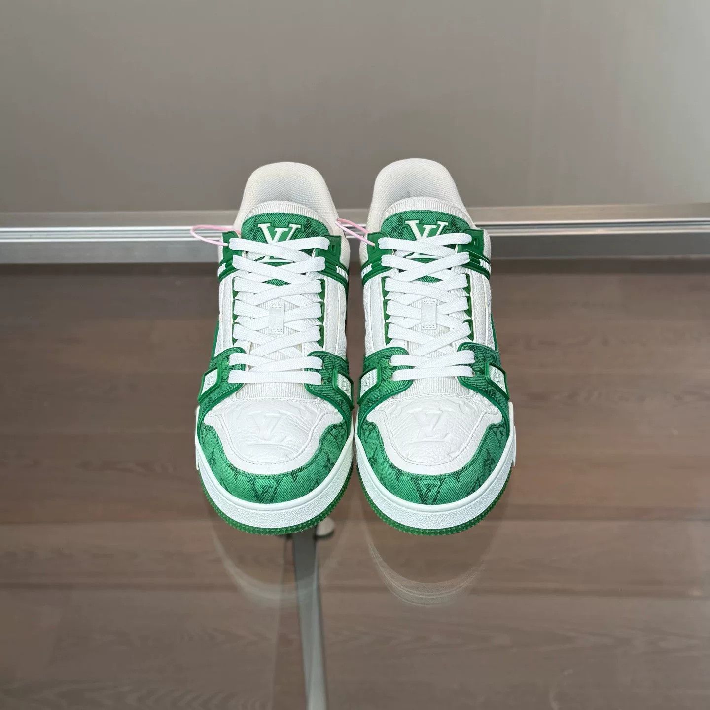 Louis Vuitton Louis Vuitton Trainer White Green Denim Size US 8.5 / EU 41-42 - 2 Thumbnail