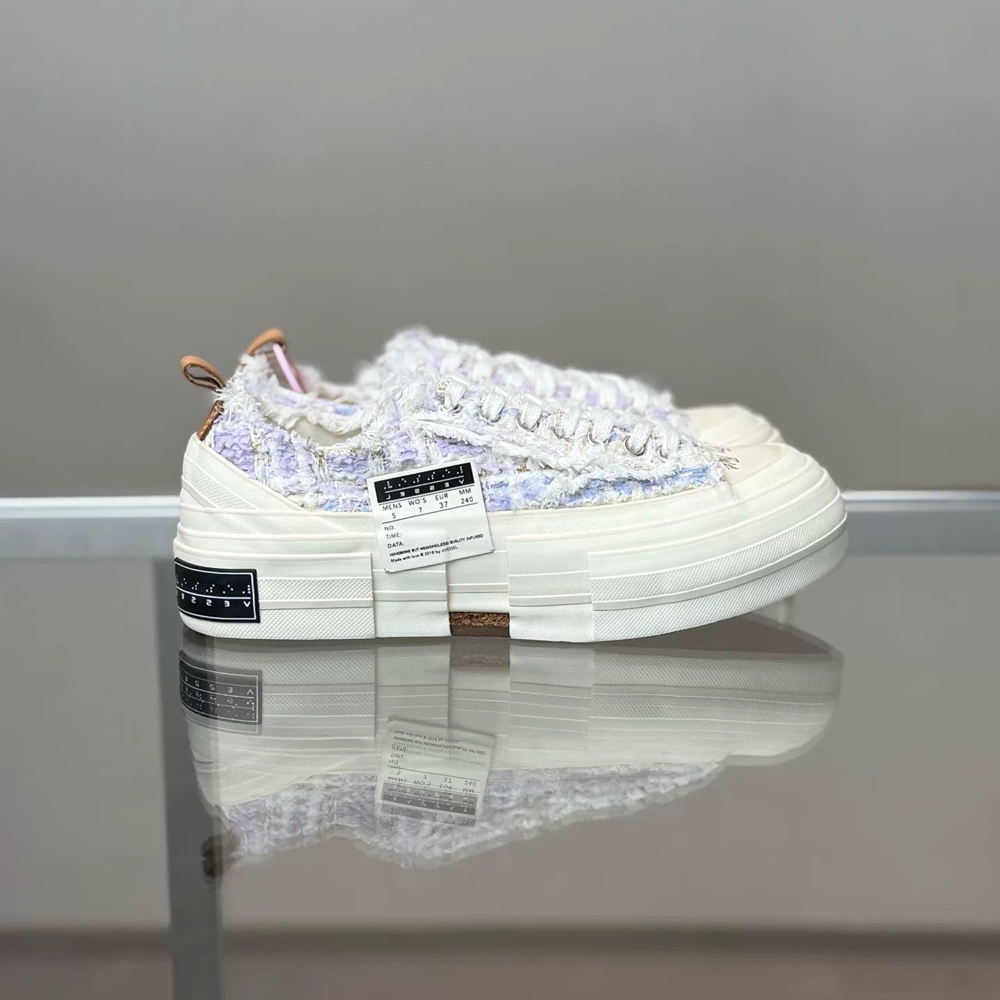 xVESSEL xVESSEL White Purple Chanel-Style Shoes Size US 6 / IT 36 - 3 Thumbnail