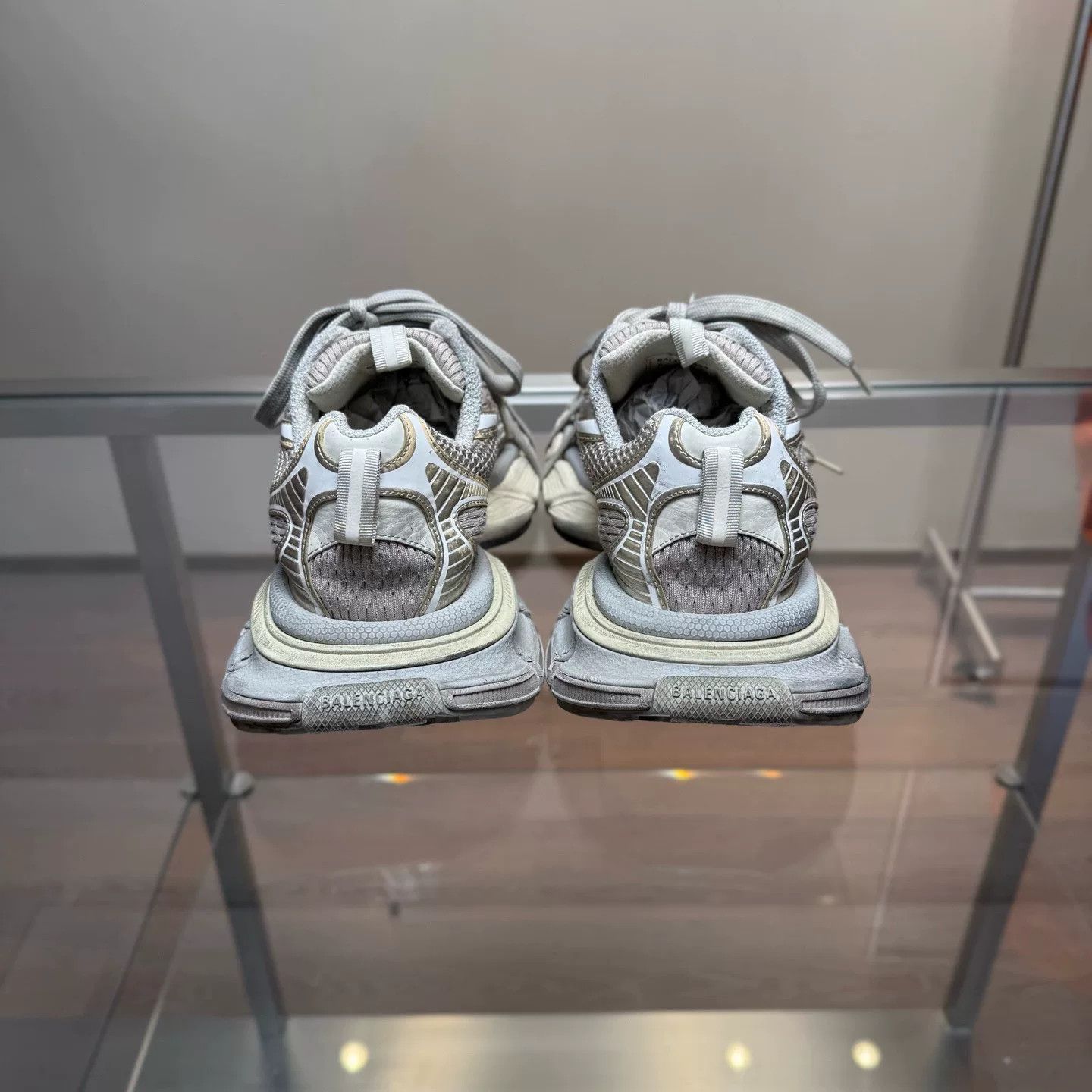 Balenciaga Balenciaga 3XL Gray Silver Shoes Size US 10 / EU 43 - 4 Thumbnail