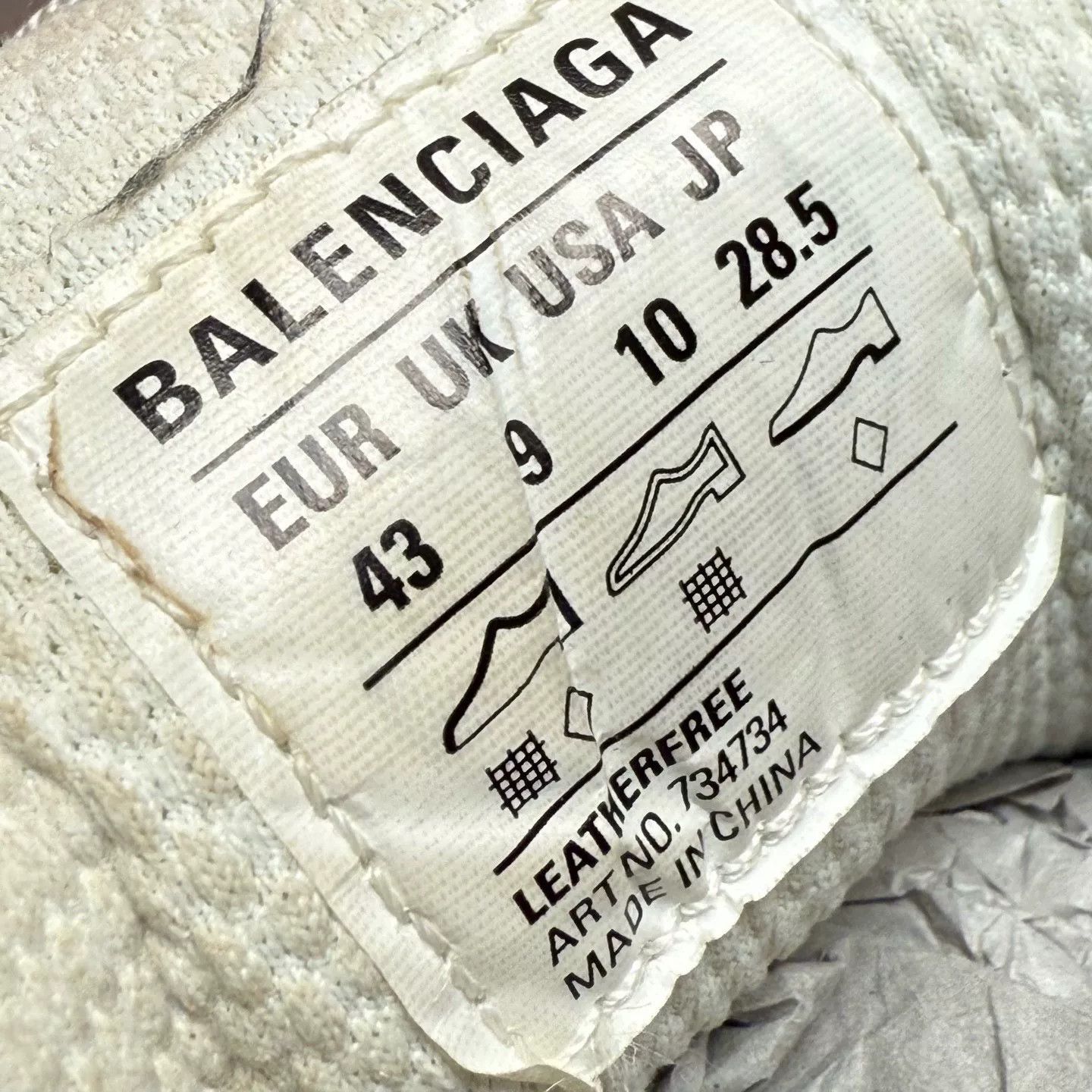 Balenciaga Balenciaga 3XL Gray Silver Shoes Size US 10 / EU 43 - 8 Thumbnail