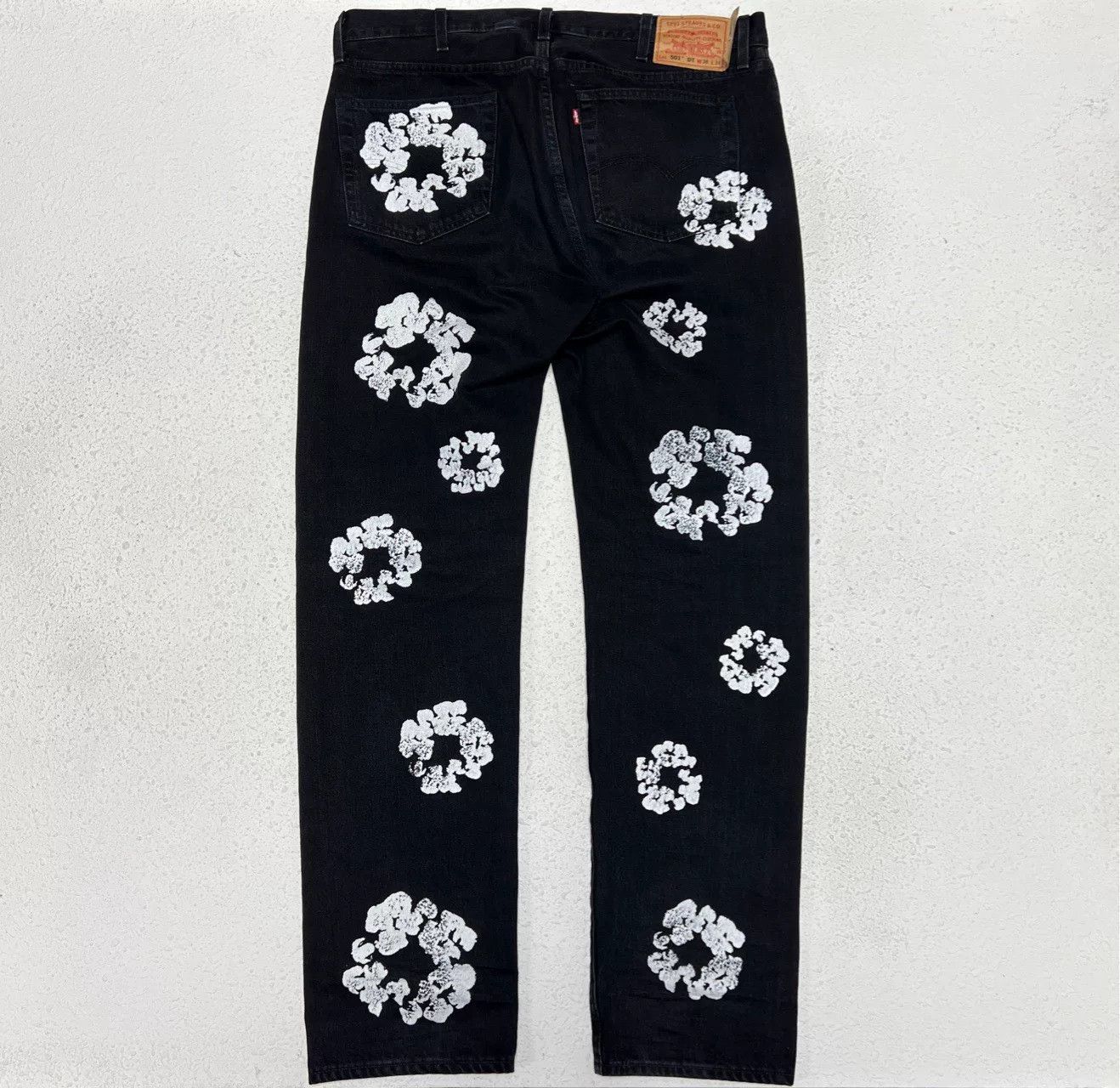 DENIM TEARS Denim Tears Mid-Rise Floral Print Jeans Size 38" / US 16 / IT 52 - 2 Thumbnail