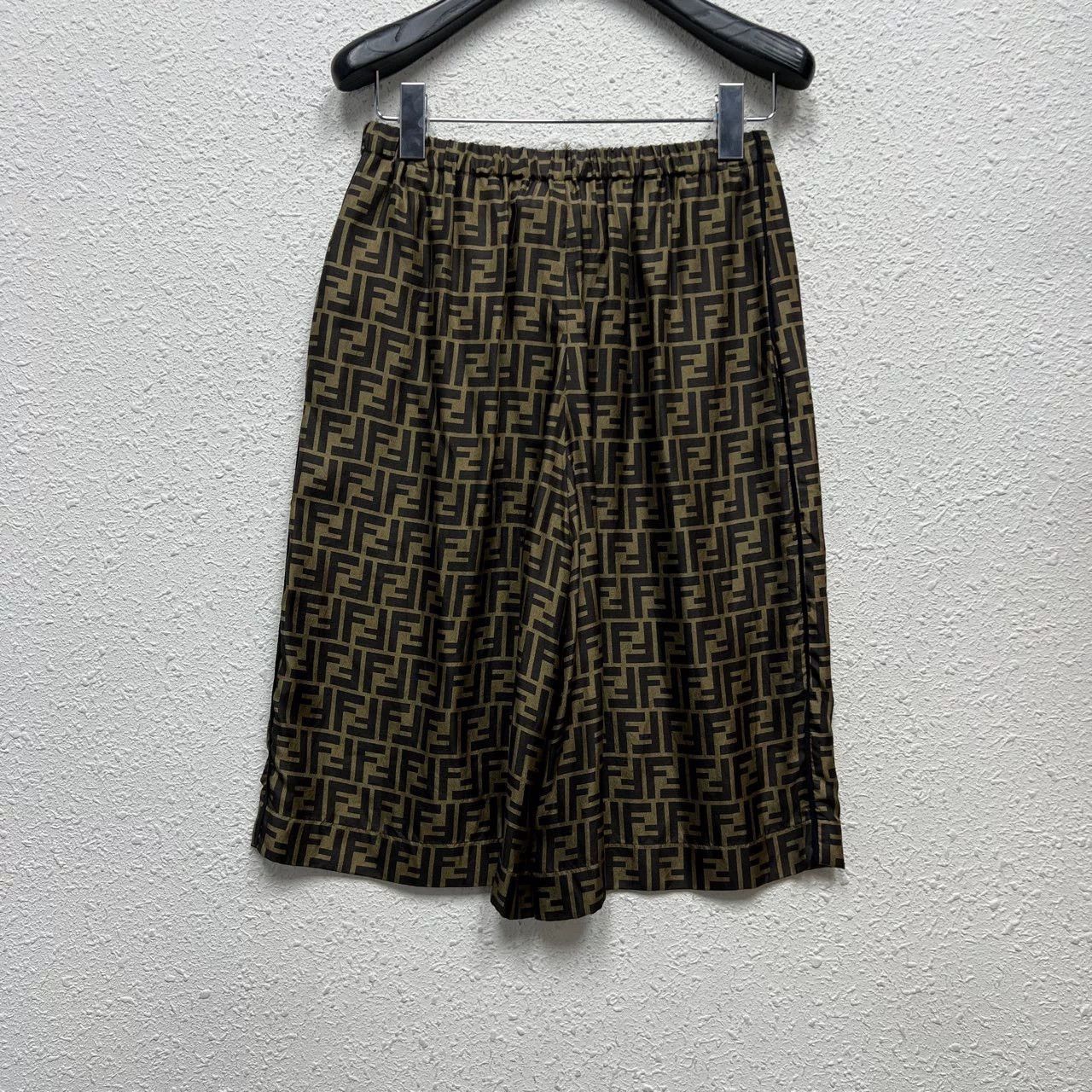 Fendi Fendi Silk All-Over Logo Bermuda Shorts Size US 27 - 2 Thumbnail