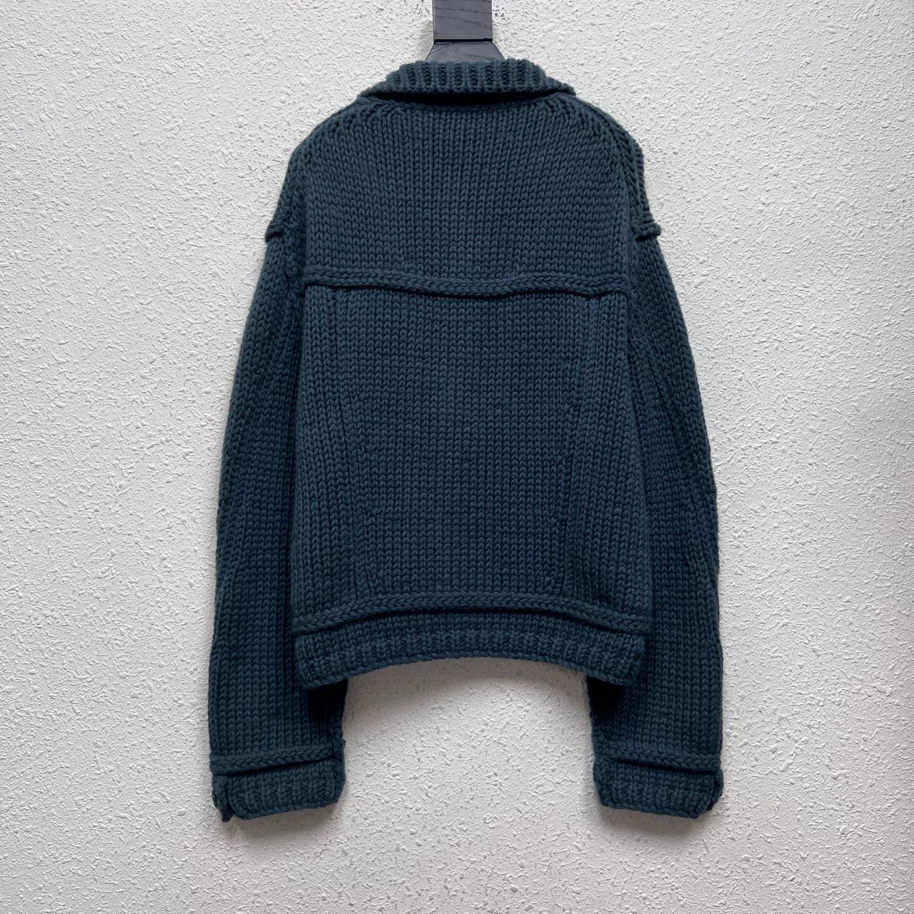 Louis Vuitton Louis Vuitton Knit Button Sweater Coat Size US S / EU 44-46 / 1 - 2 Thumbnail