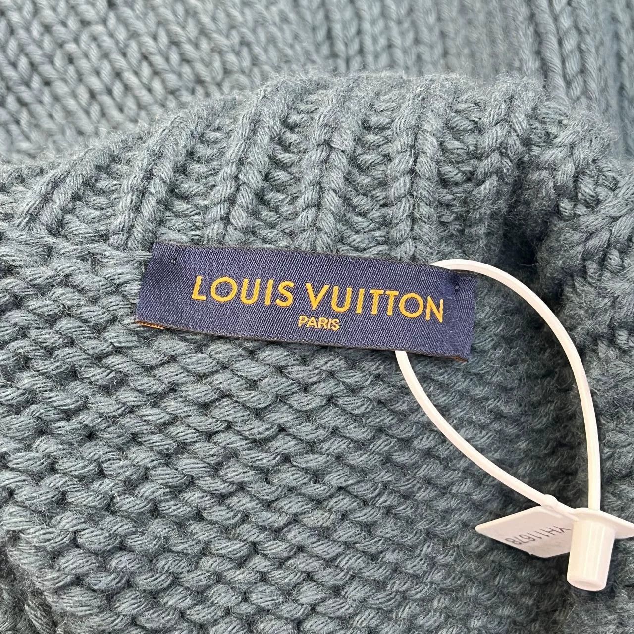 Louis Vuitton Louis Vuitton Knit Button Sweater Coat Size US S / EU 44-46 / 1 - 3 Thumbnail