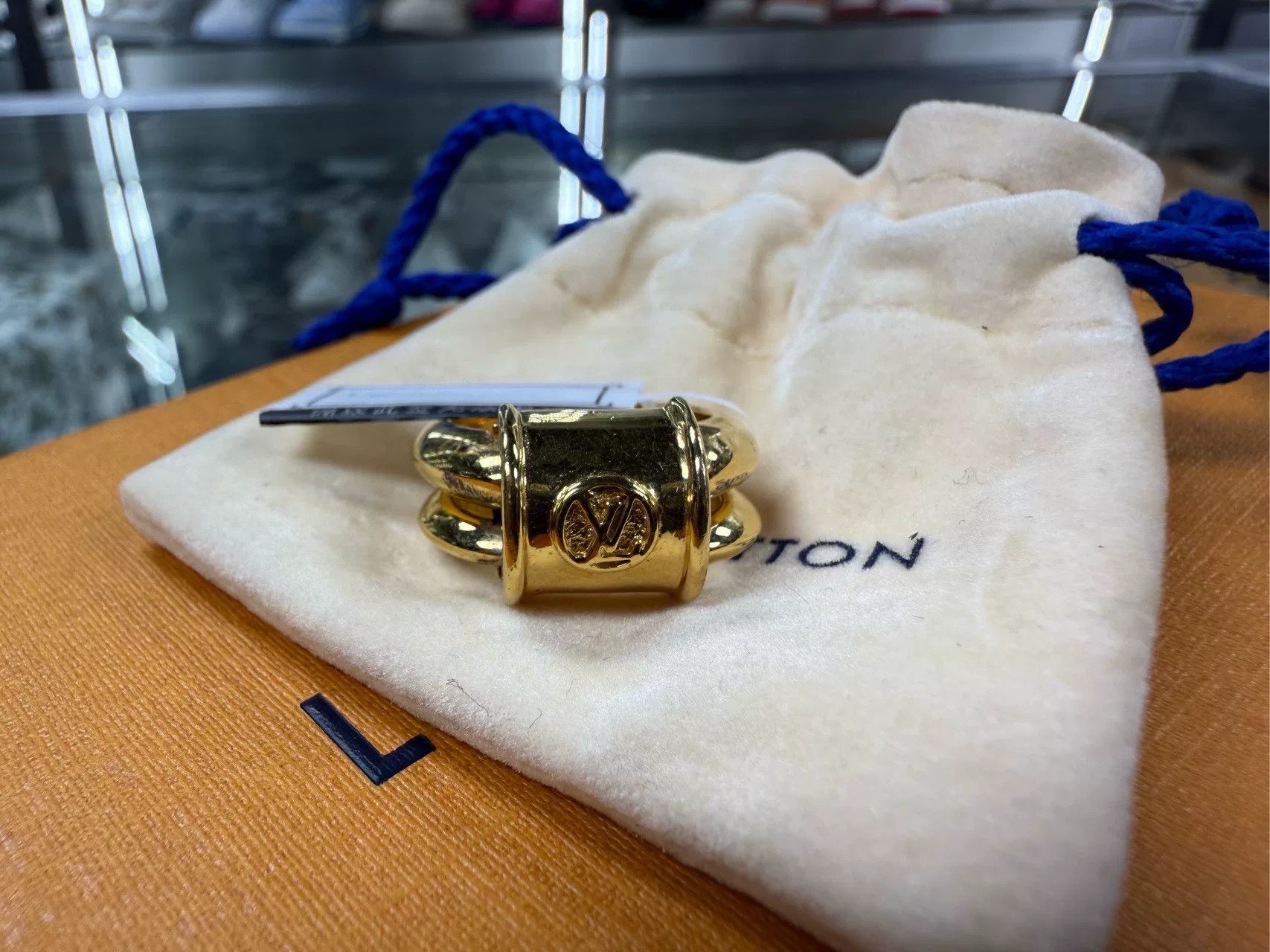Louis Vuitton Louis Vuitton LV Double Ring Size ONE SIZE - 2 Thumbnail