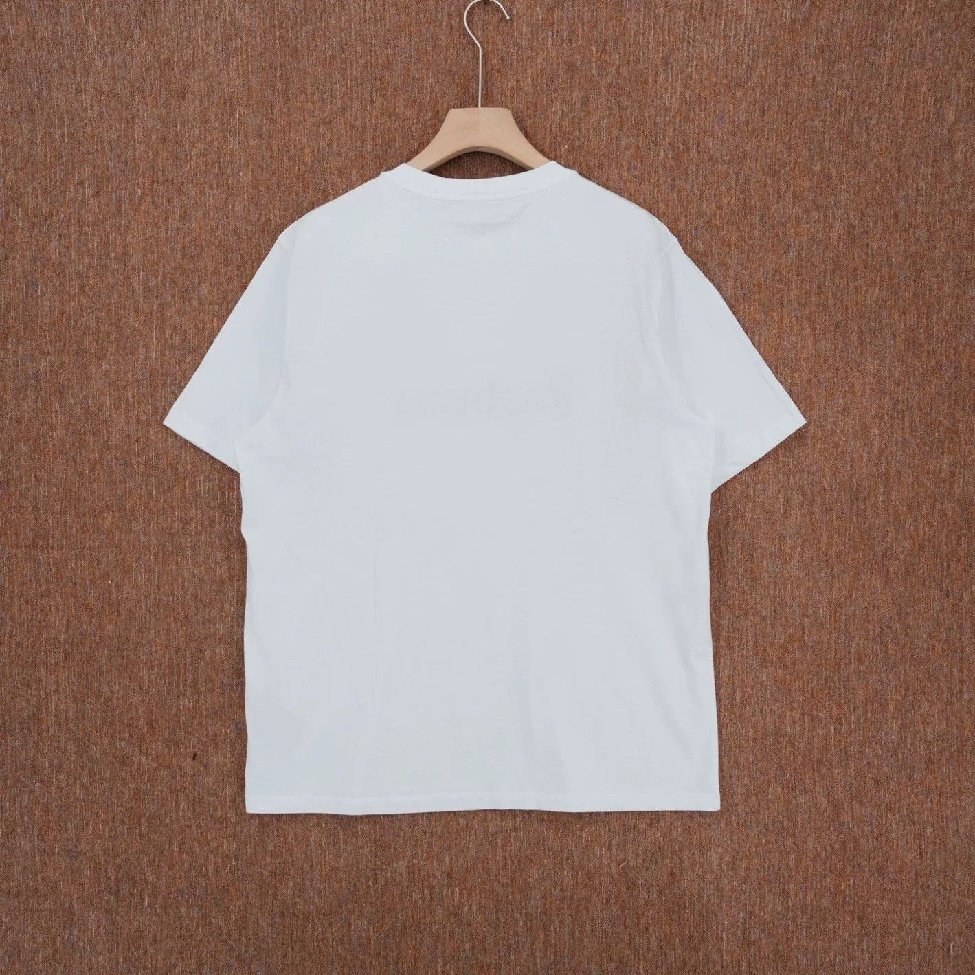Burberry Burberry Chest Embroidered Logo T-Shirt Size US L / EU 52-54 / 3 - 2 Thumbnail