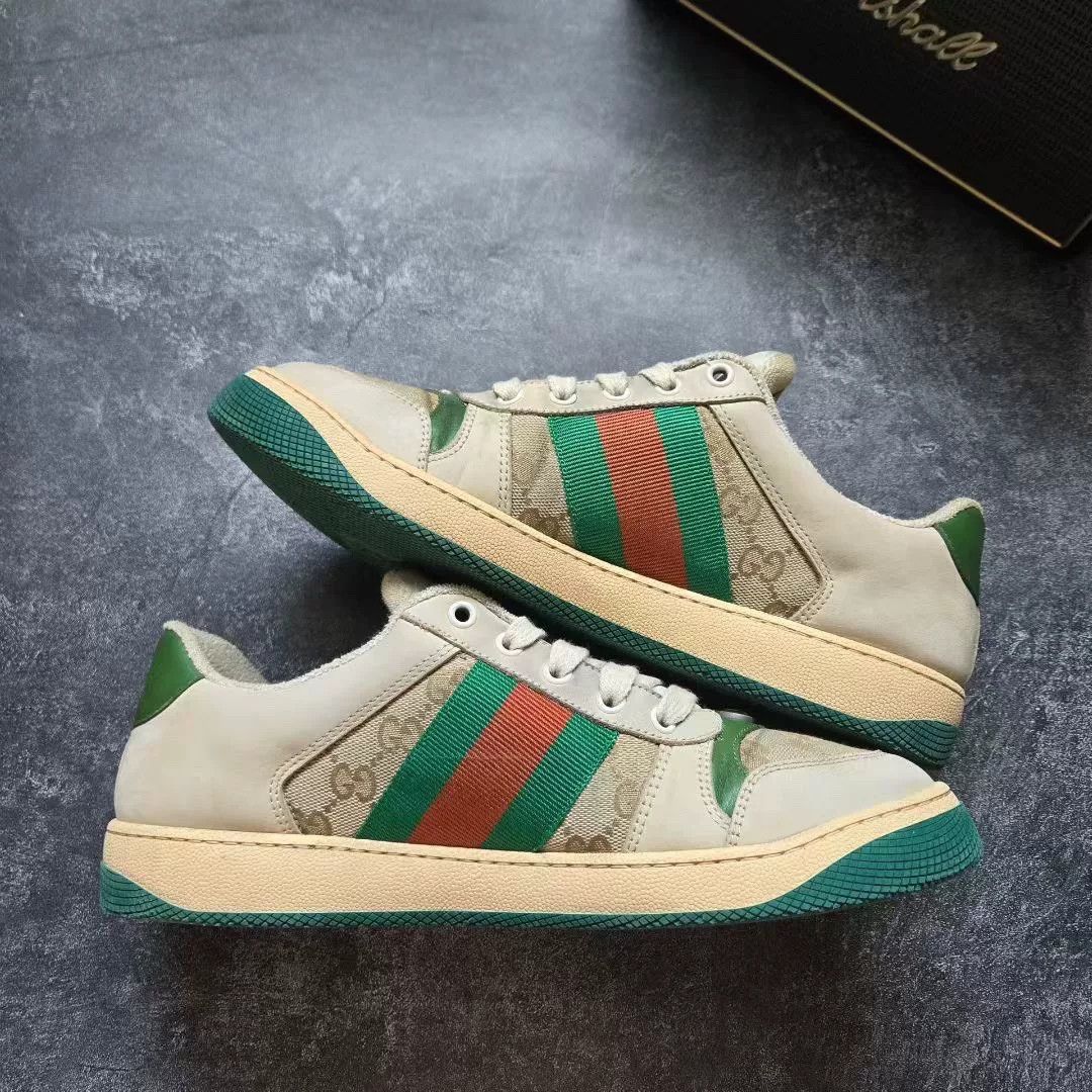 Gucci Gucci Distressed Enamel Dirty Shoes Size US 8.5 / EU 41-42 - 2 Thumbnail