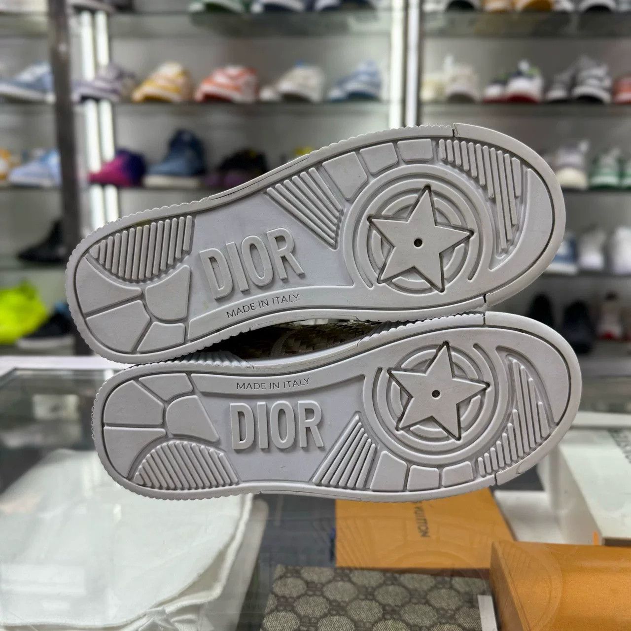 Dior Dior Woven Bee Sneakers Size US 4.5 / IT 34.5 - 6 Thumbnail