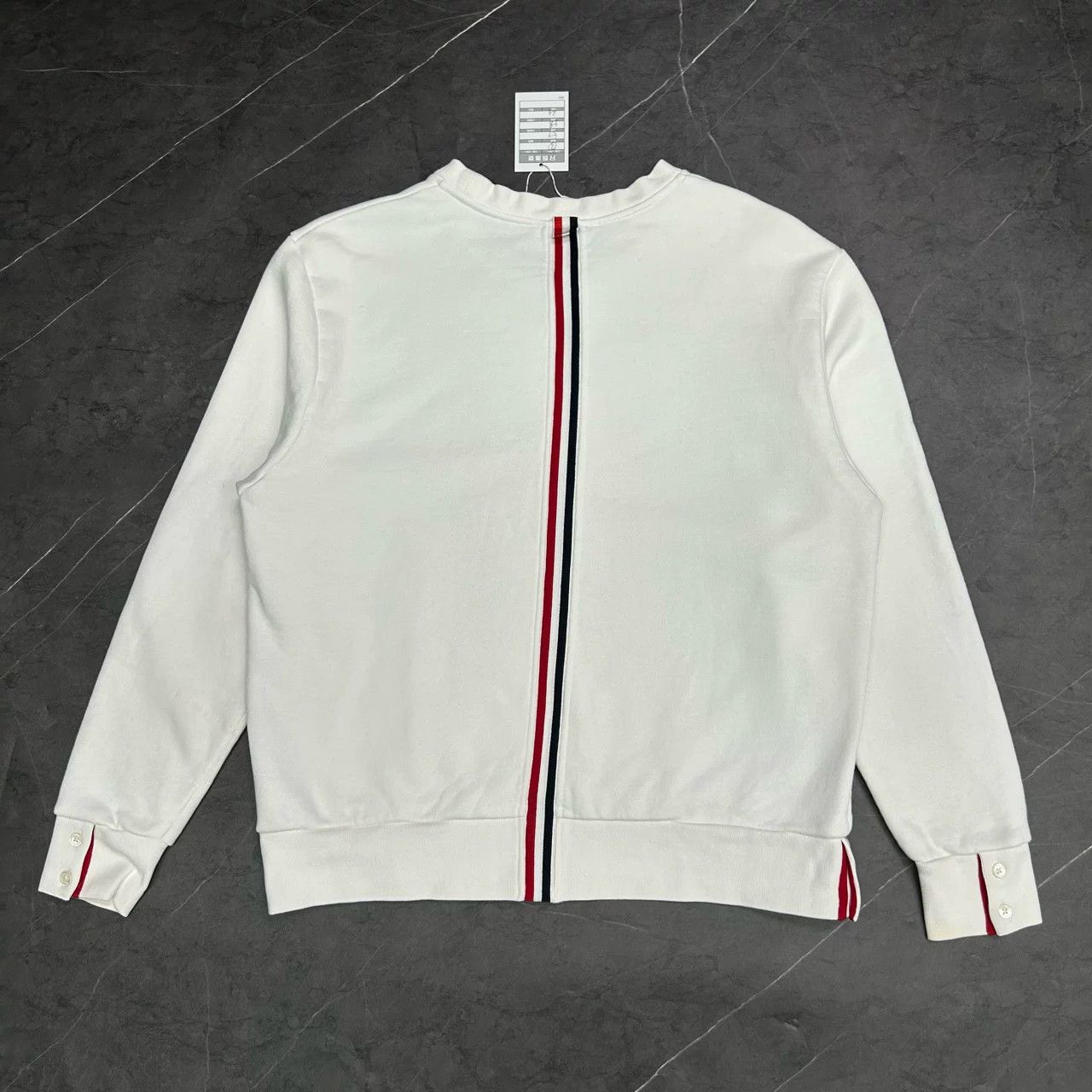 Thom Browne Thom Browne TB Back Stripe Sweatshirt Size US L / EU 52-54 / 3 - 2 Thumbnail