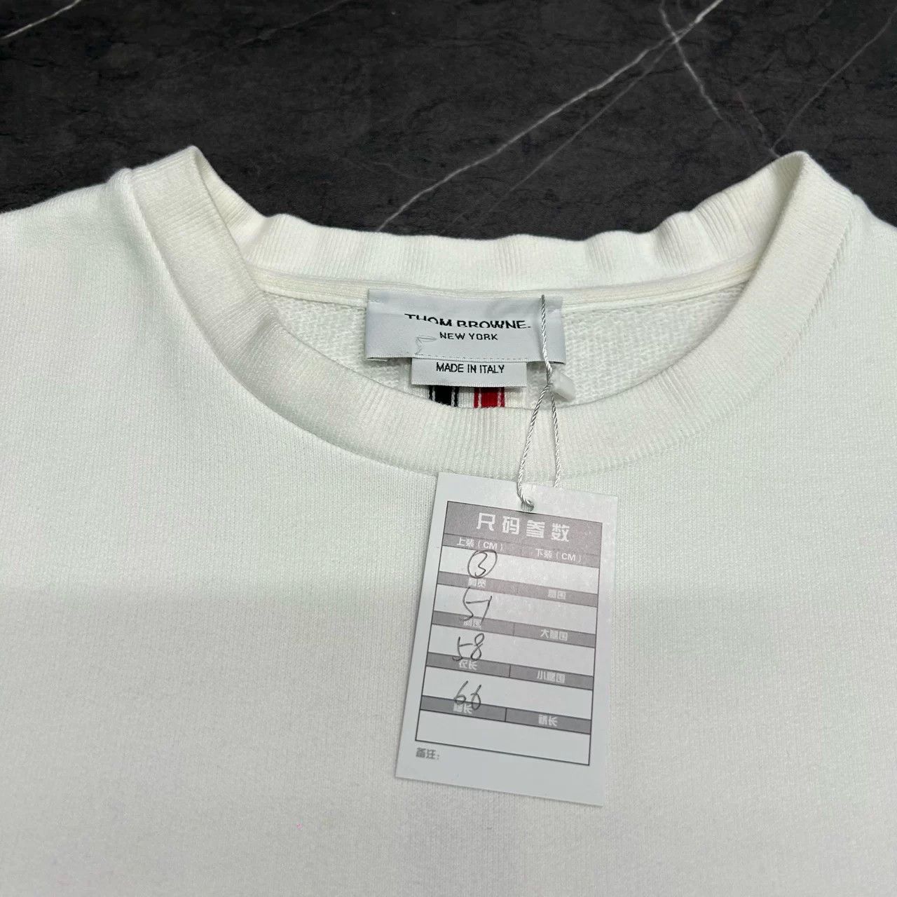 Thom Browne Thom Browne TB Back Stripe Sweatshirt Size US L / EU 52-54 / 3 - 3 Thumbnail
