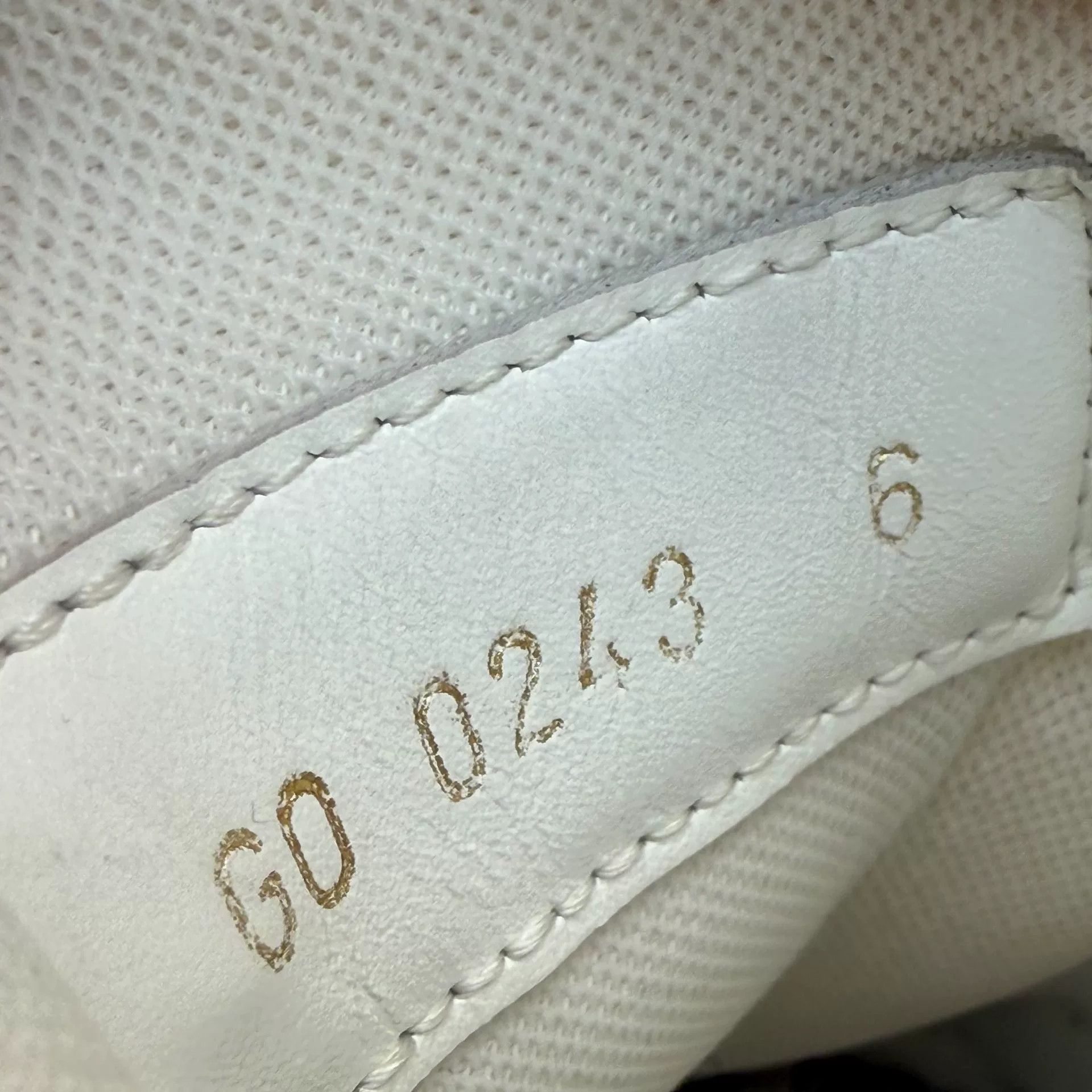 Louis Vuitton Louis Vuitton LV Trainer Panda Denim Size US 7 / EU 40 - 8 Thumbnail
