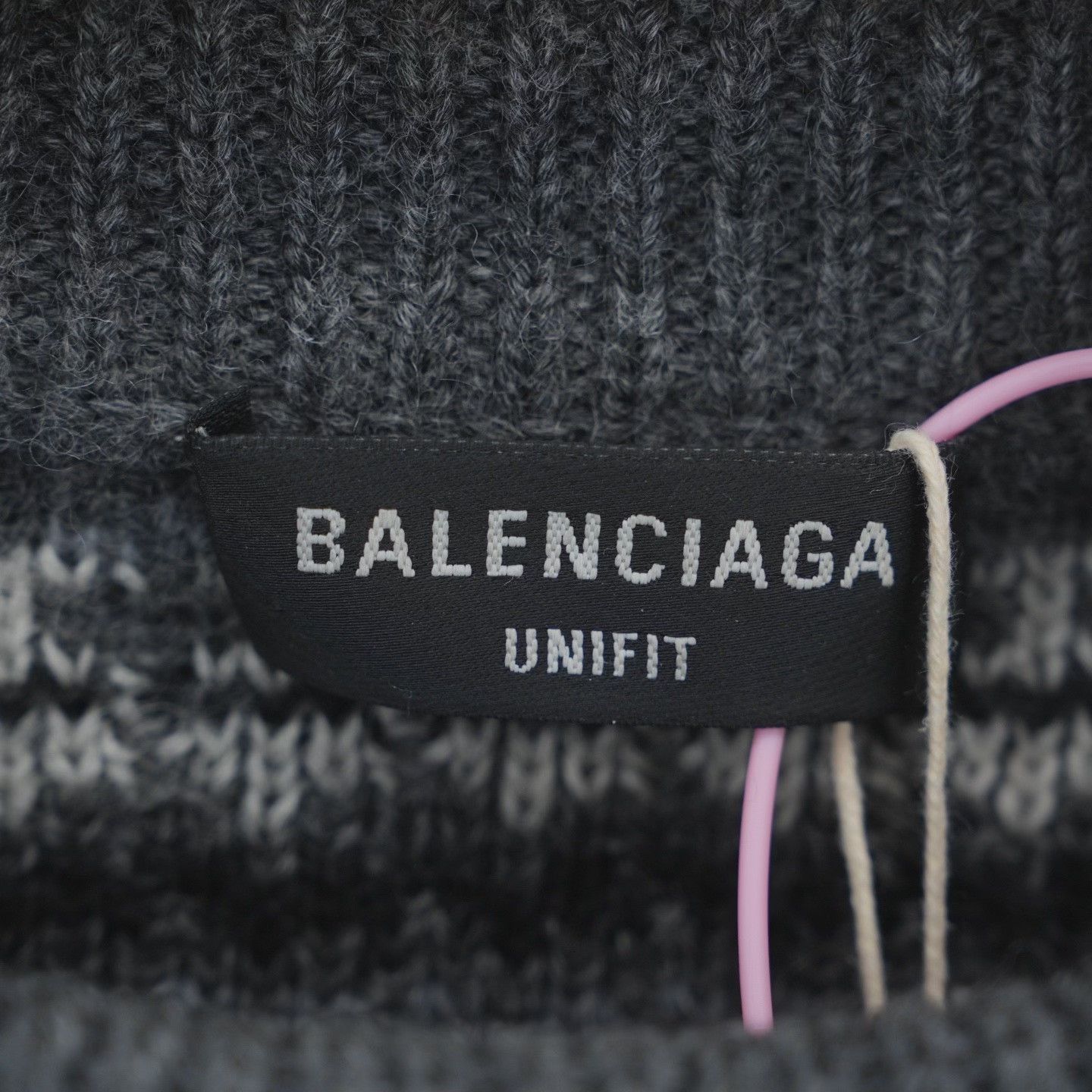 Balenciaga Balenciaga Fair Isle Intarsia Knit Sweater Size US S / EU 44-46 / 1 - 3 Thumbnail