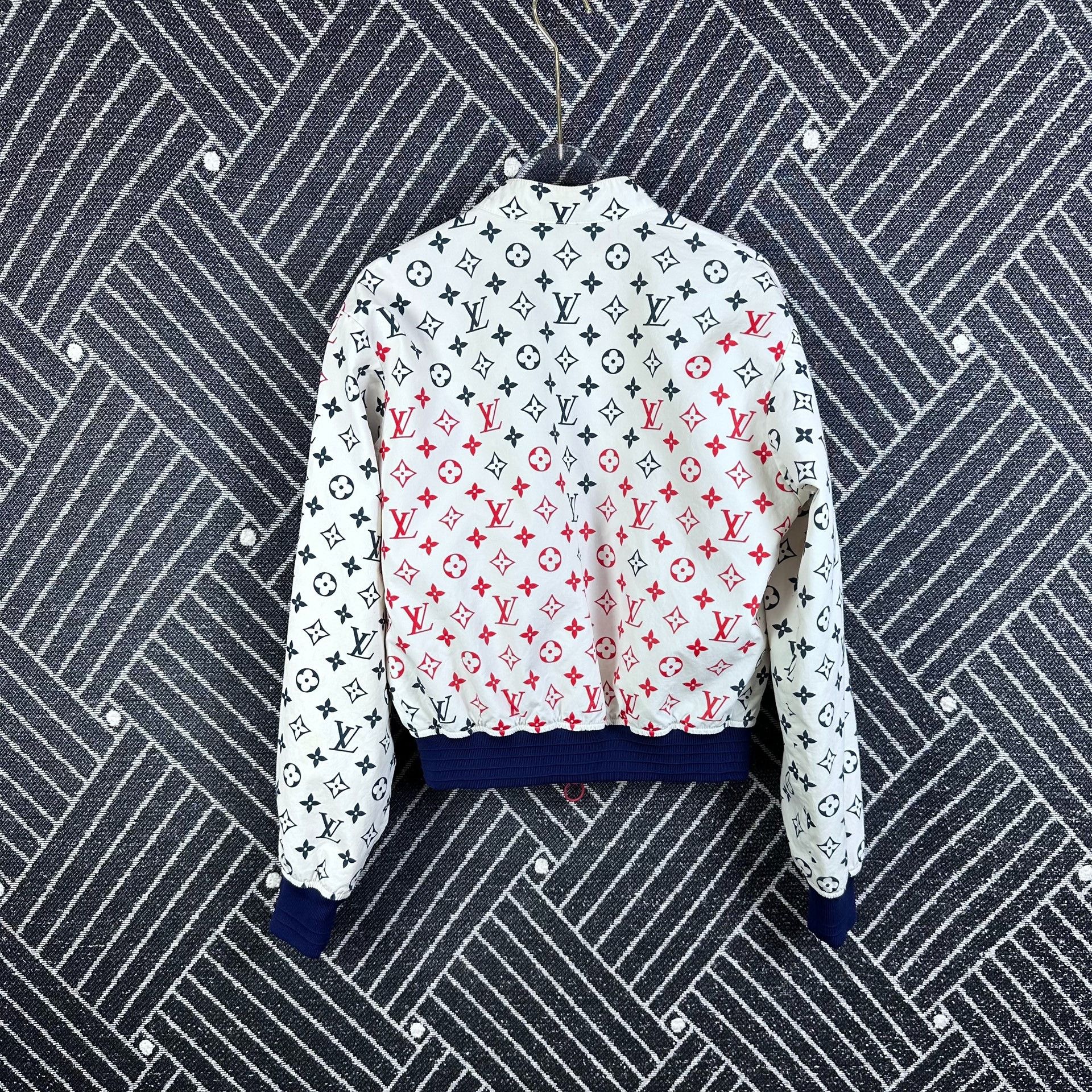 Louis Vuitton LV Women's Reversible Monogram Jacket Size XS / US 0-2 / IT 36-38 - 2 Thumbnail