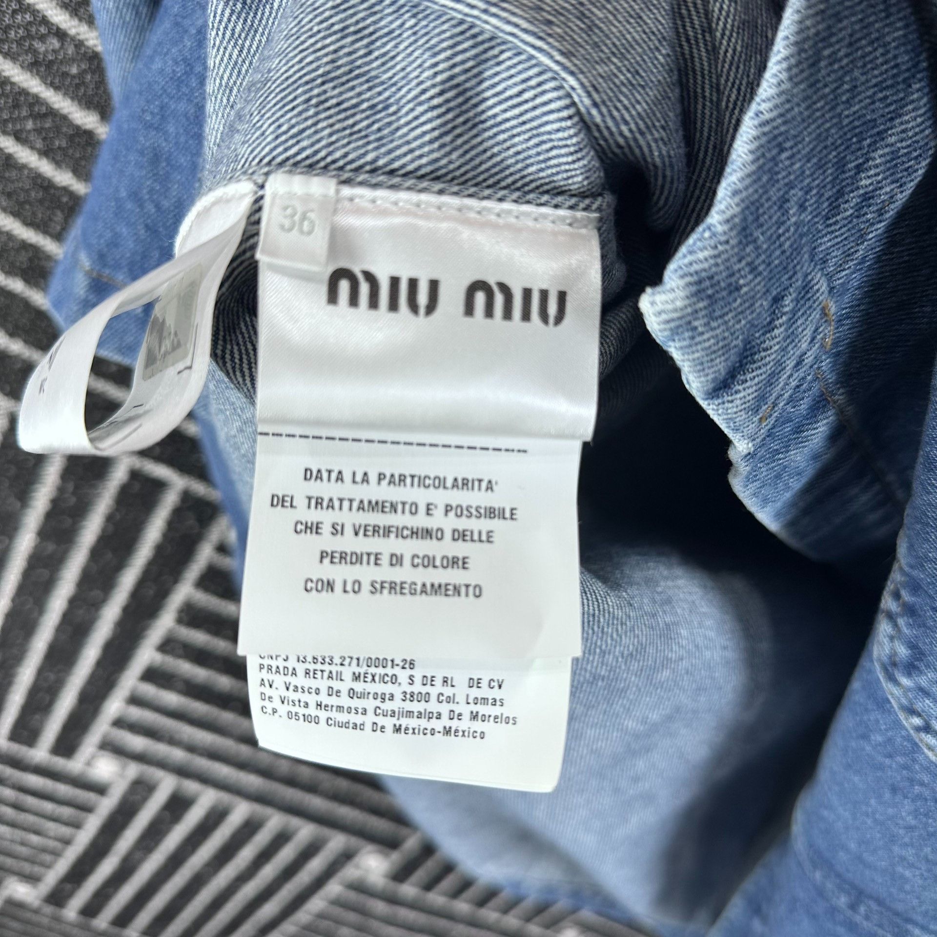 Miu Miu Miu Miu Pearl Button Denim Jacket Size XS / US 0-2 / IT 36-38 - 9 Thumbnail