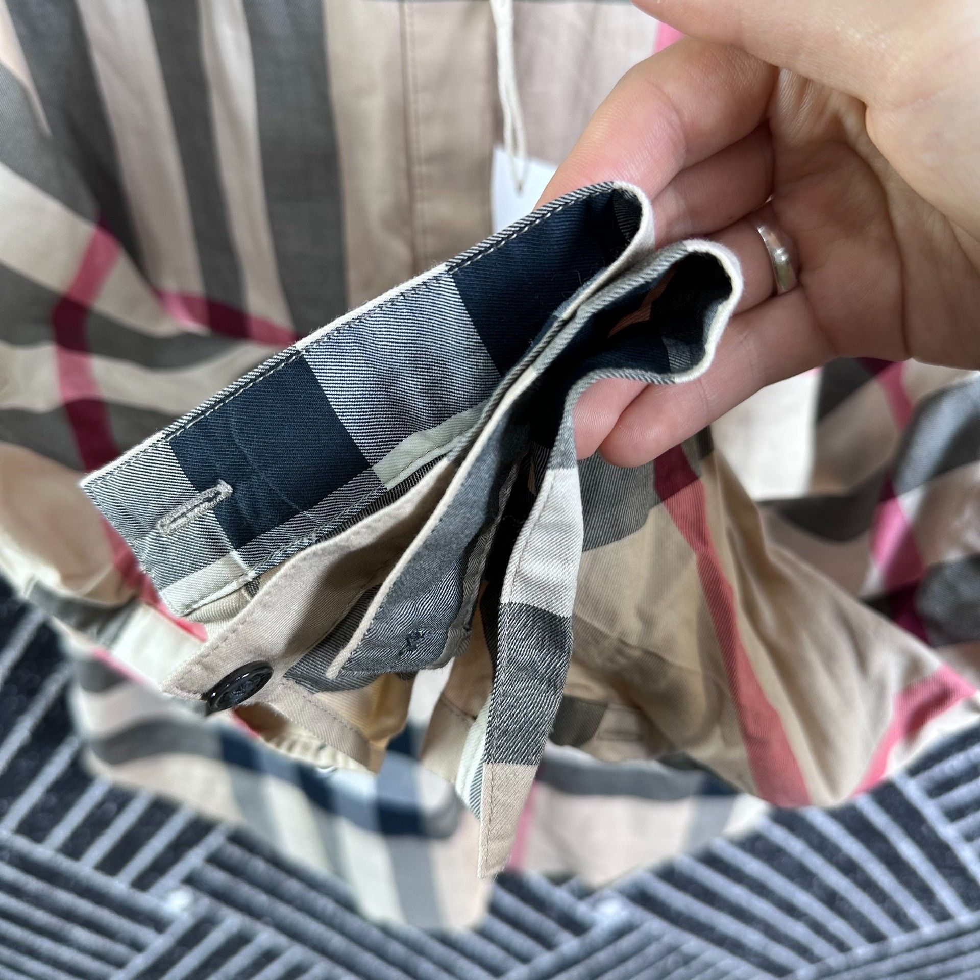 Burberry Burberry Check Long-Sleeve Shirt Size XS / US 0-2 / IT 36-38 - 6 Thumbnail