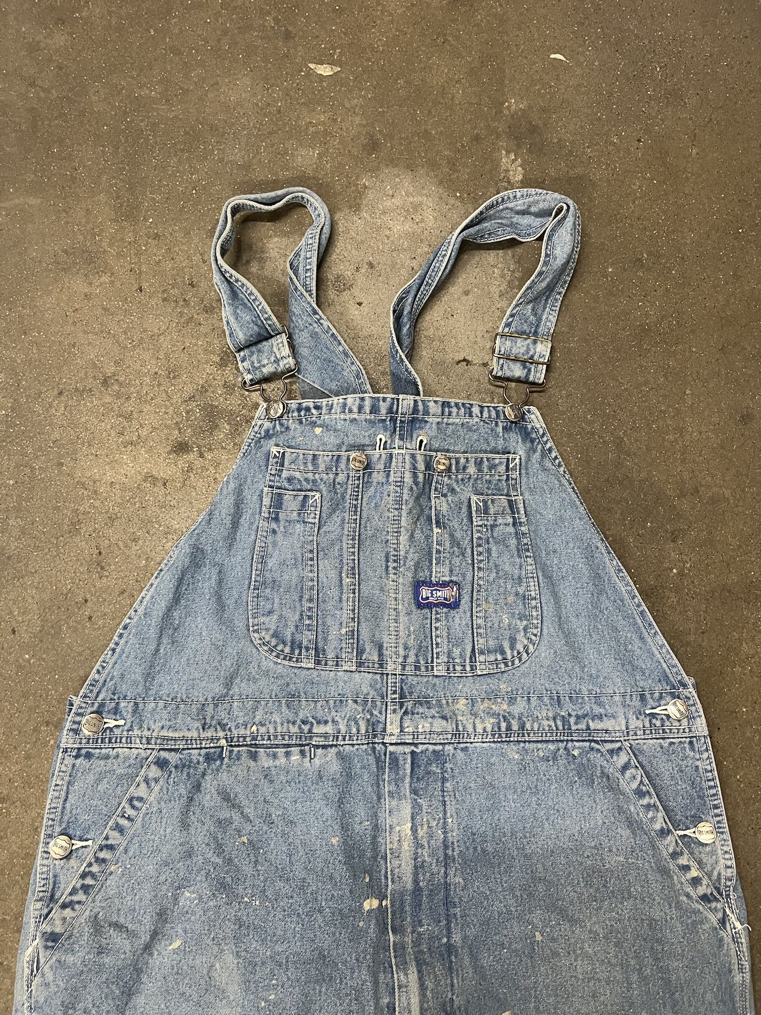 Carhartt × Vintage Vintage 1990s Big Smith Light Wash Denim Overall Shorts Size XL Size US XL / EU 56 / 4 - 2 Thumbnail