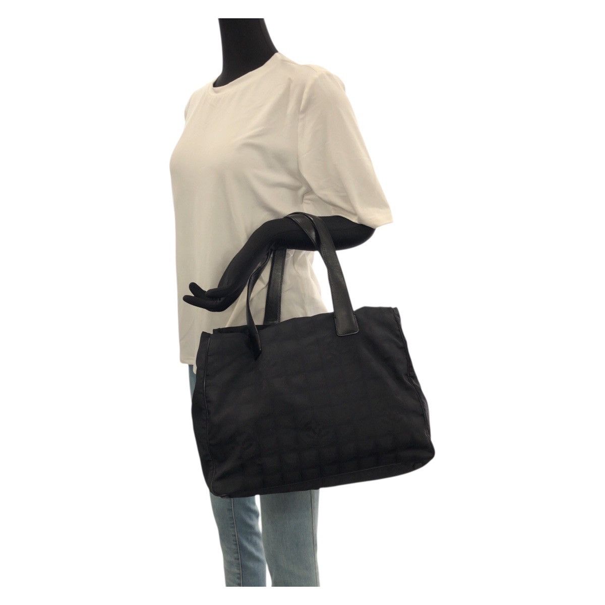 Chanel Chanel Chanel New Travel Line Nylon Leather Tote Bag Textile Tote Bag DUTY FREE for USA Size ONE SIZE - 7 Thumbnail