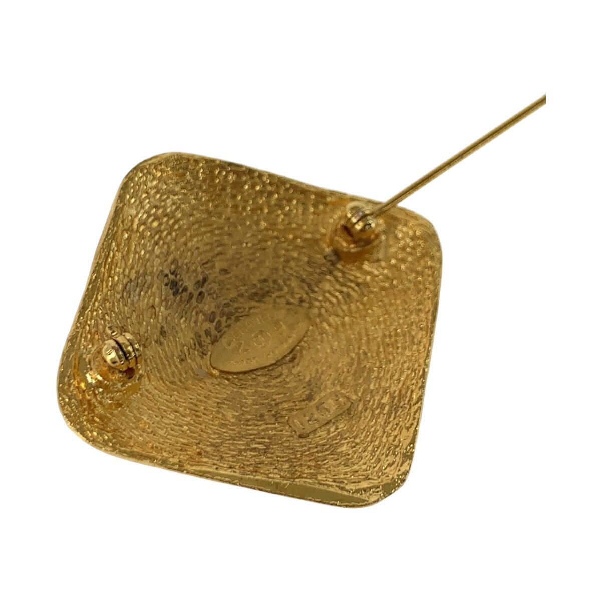 Chanel Chanel Chanel Coco Mark Brooch Metal Brooch DUTY FREE for USA Size ONE SIZE - 4 Thumbnail