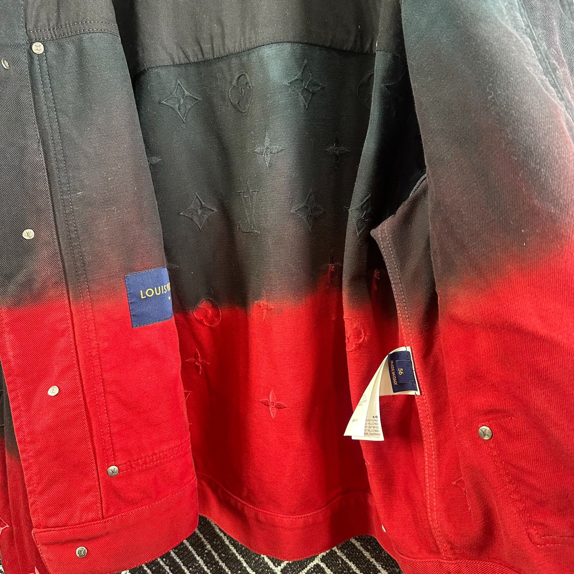 Louis Vuitton Louis Vuitton SS24 Gradient Denim Jacket Size US XL / EU 56 / 4 - 5 Thumbnail