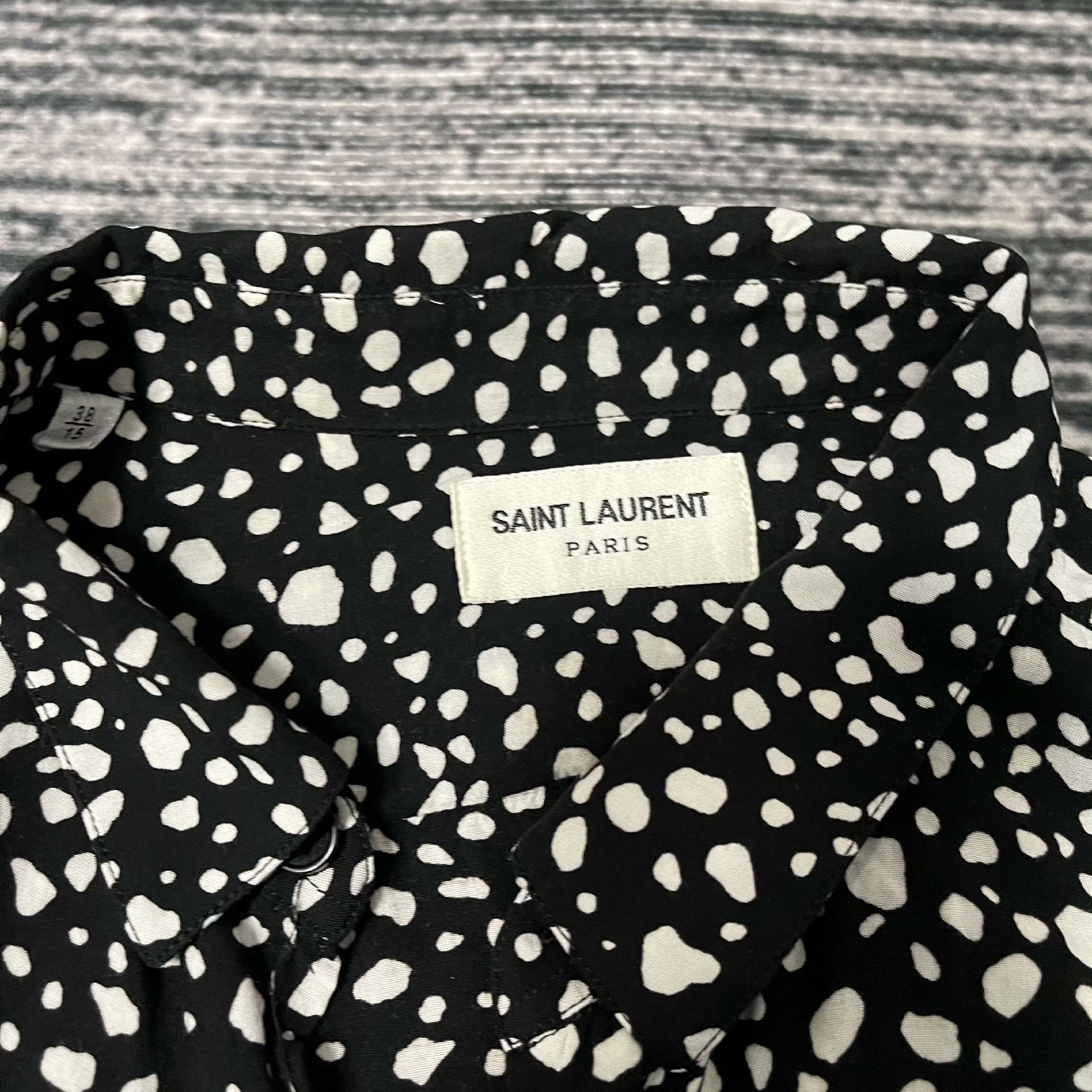 Yves Saint Laurent YSL Spotted Shirt Size US M / EU 48-50 / 2 - 3 Thumbnail
