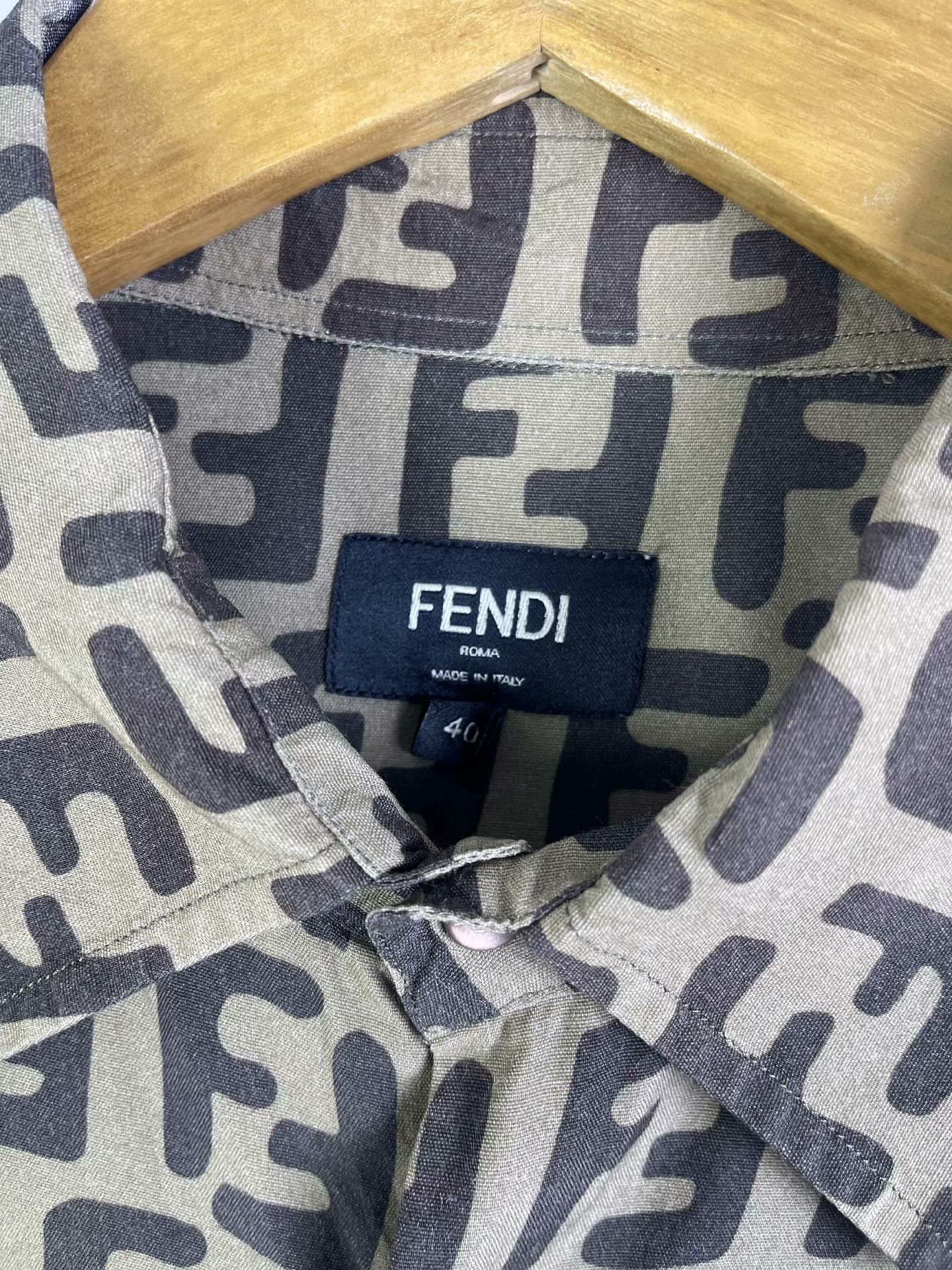 Fendi FENDI Short Sleeve Logo Print Shirt Size US XXS / EU 40 - 2 Thumbnail