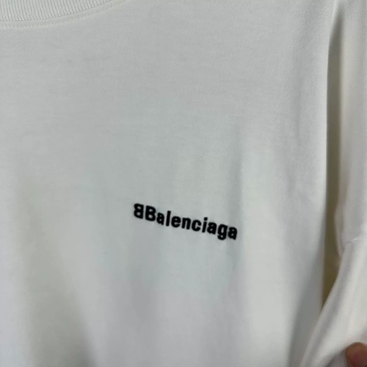 Balenciaga Balenciaga Women's White T-Shirt Size S / US 4 / IT 40 - 3 Thumbnail
