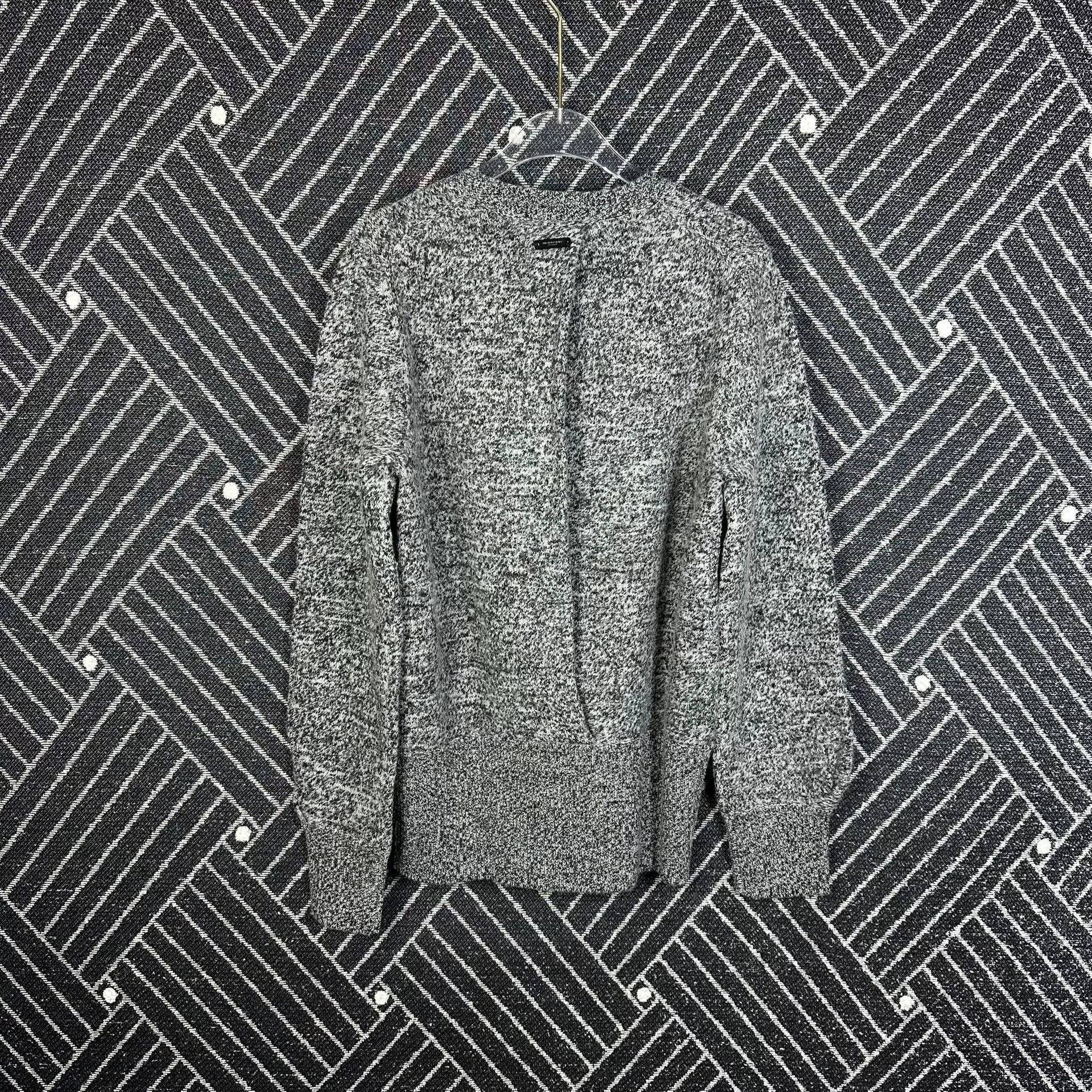 Burberry Burberry Gray Wool Sweater M Size US M / EU 48-50 / 2 - 2 Thumbnail