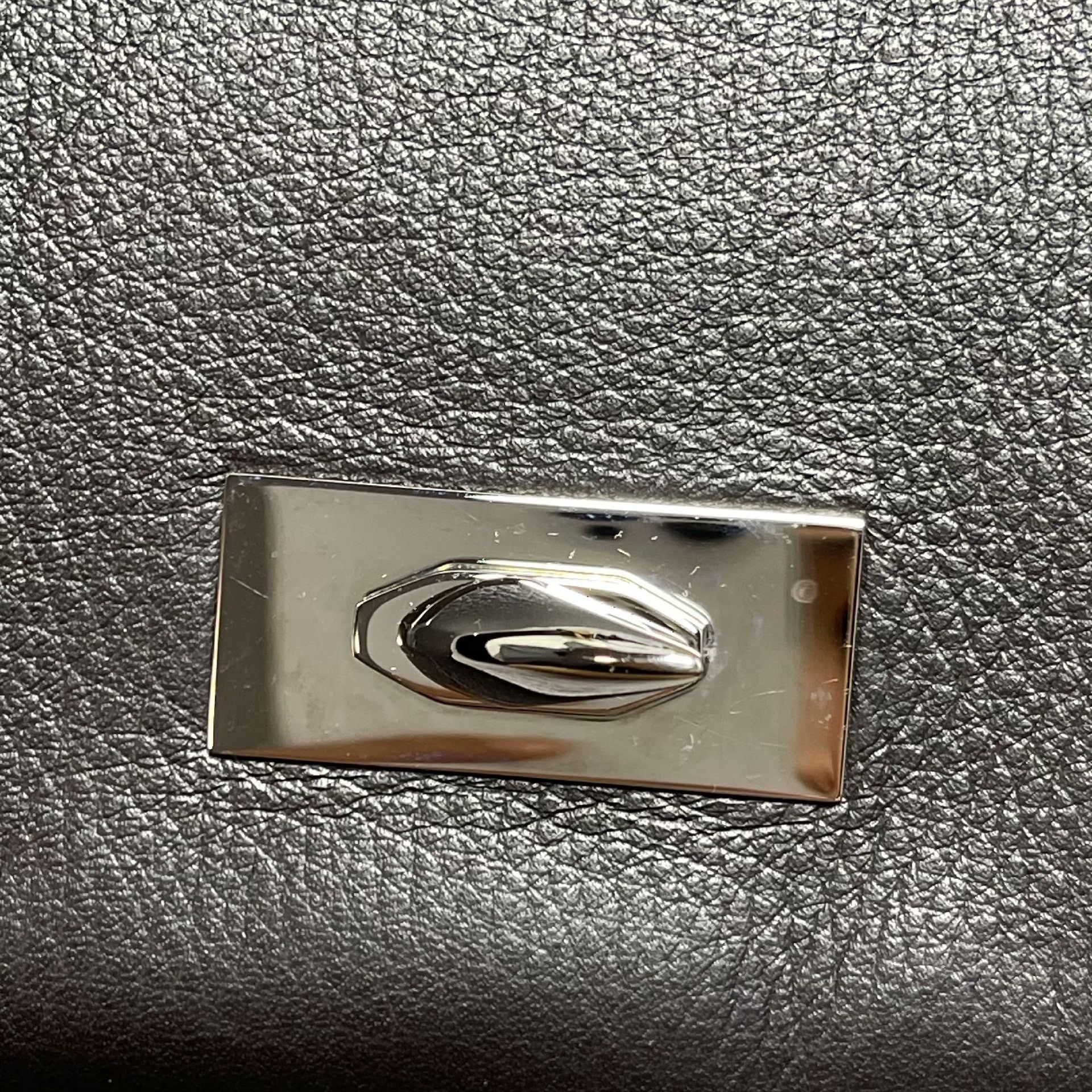 Givenchy Givenchy Men's Black Handbag Size ONE SIZE - 4 Thumbnail