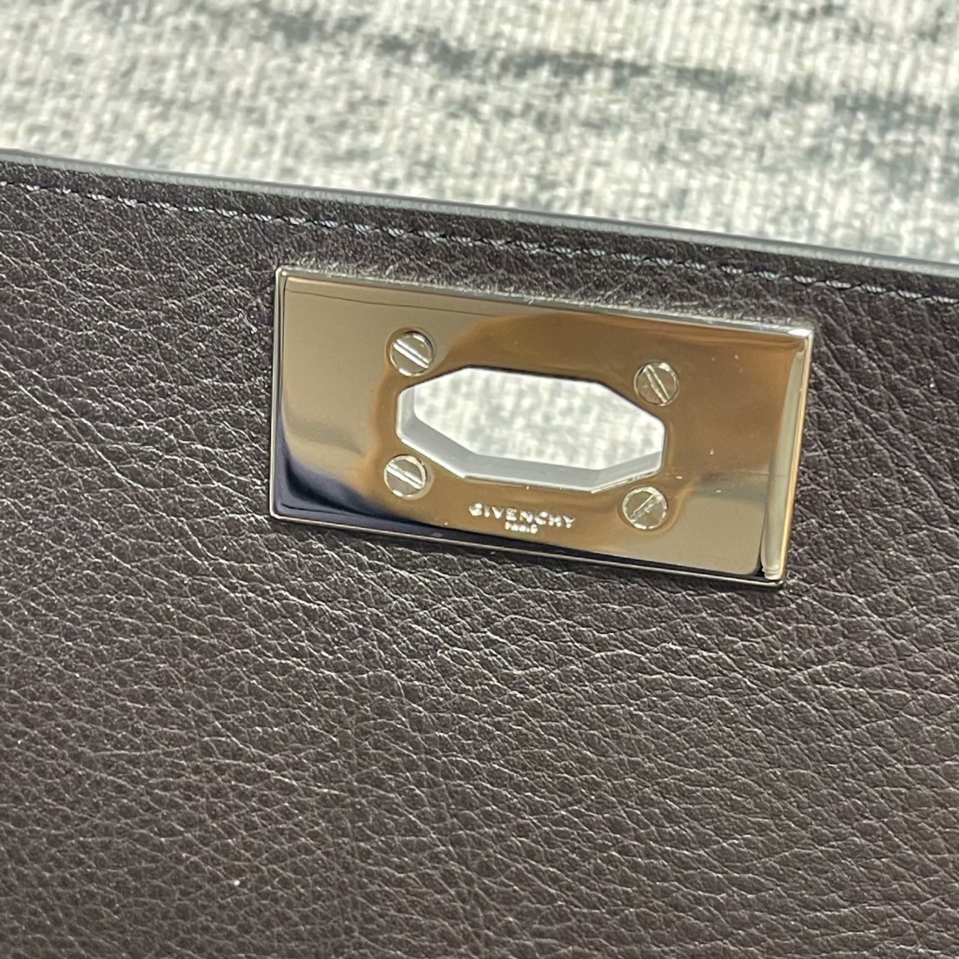 Givenchy Givenchy Men's Black Handbag Size ONE SIZE - 3 Thumbnail