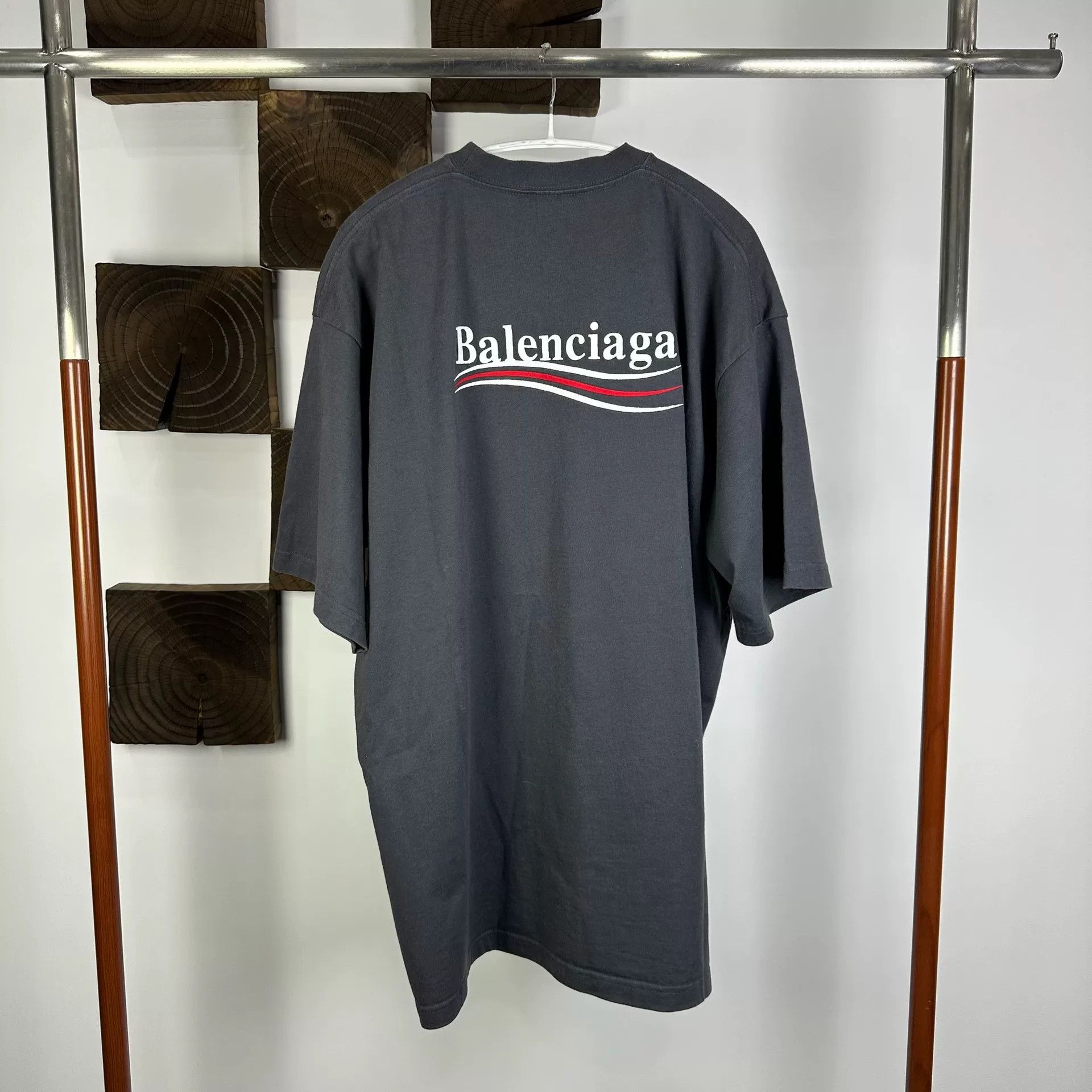 Balenciaga Balenciaga Gray Embroidered Logo Top Size US M / EU 48-50 / 2 - 6 Thumbnail