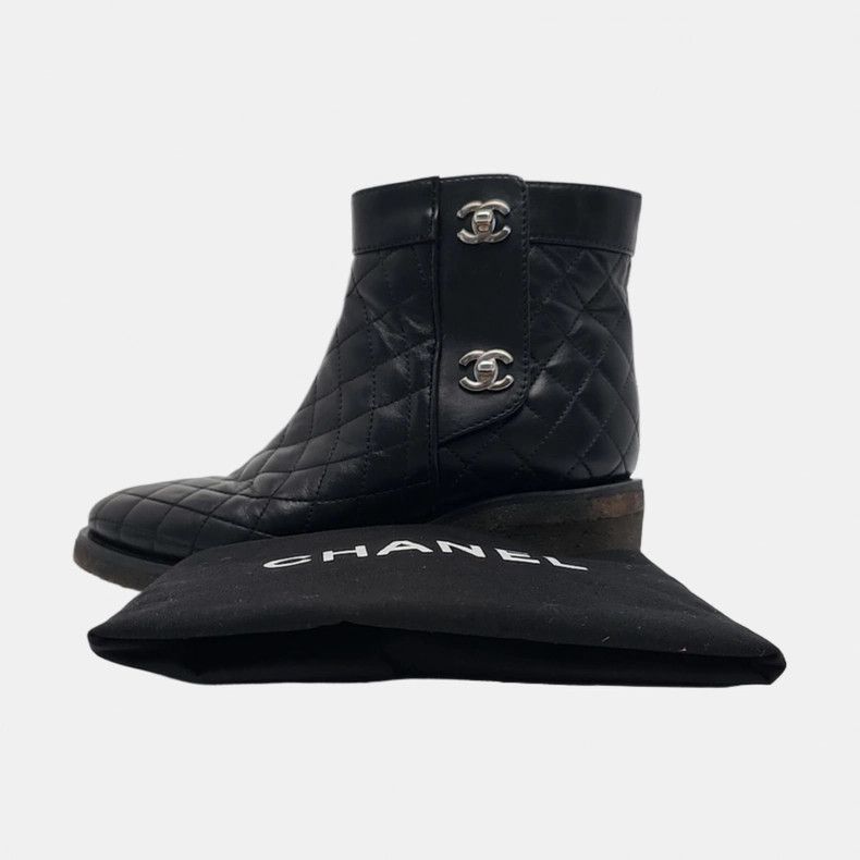 Chanel CHANEL Black Leather Short Boots 37 Size US 6 / IT 36 - 5 Thumbnail