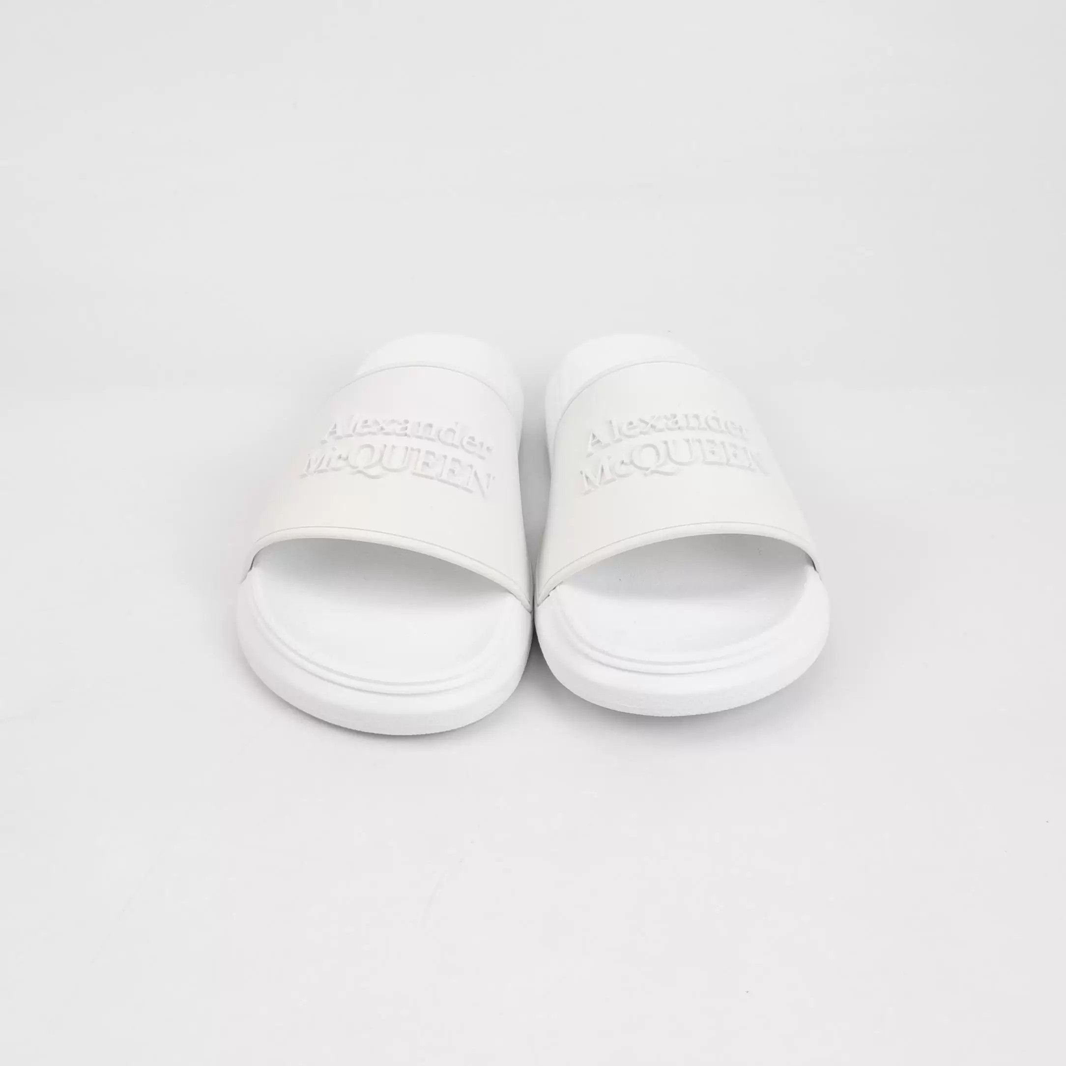 Alexander McQueen Alexander McQueen Solid Logo Slippers Size 36 Size US 5 / IT 35 - 3 Thumbnail