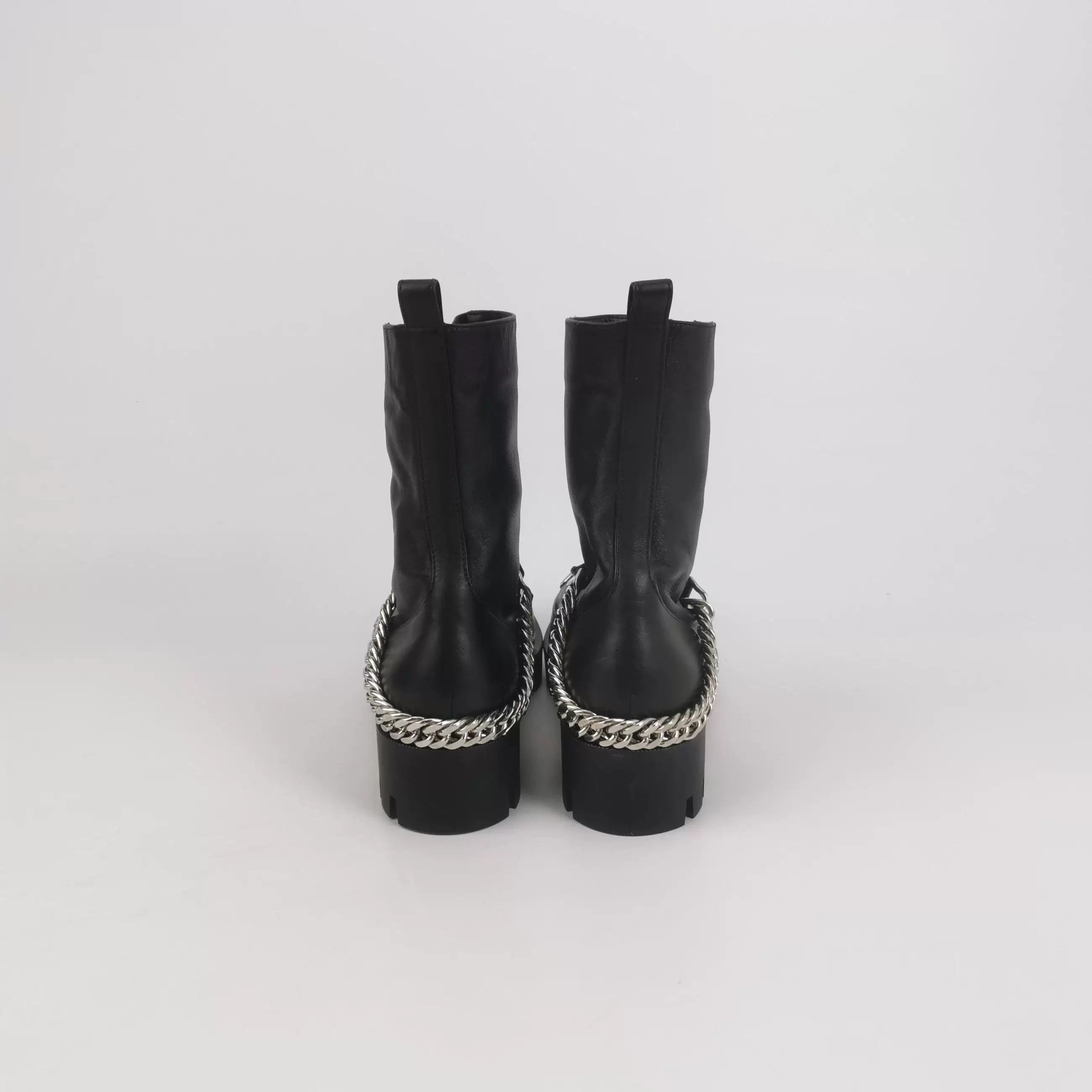 Christian Louboutin Christian Louboutin Leather Low-Heel Shoes Size US 5.5 / IT 35.5 - 4 Thumbnail