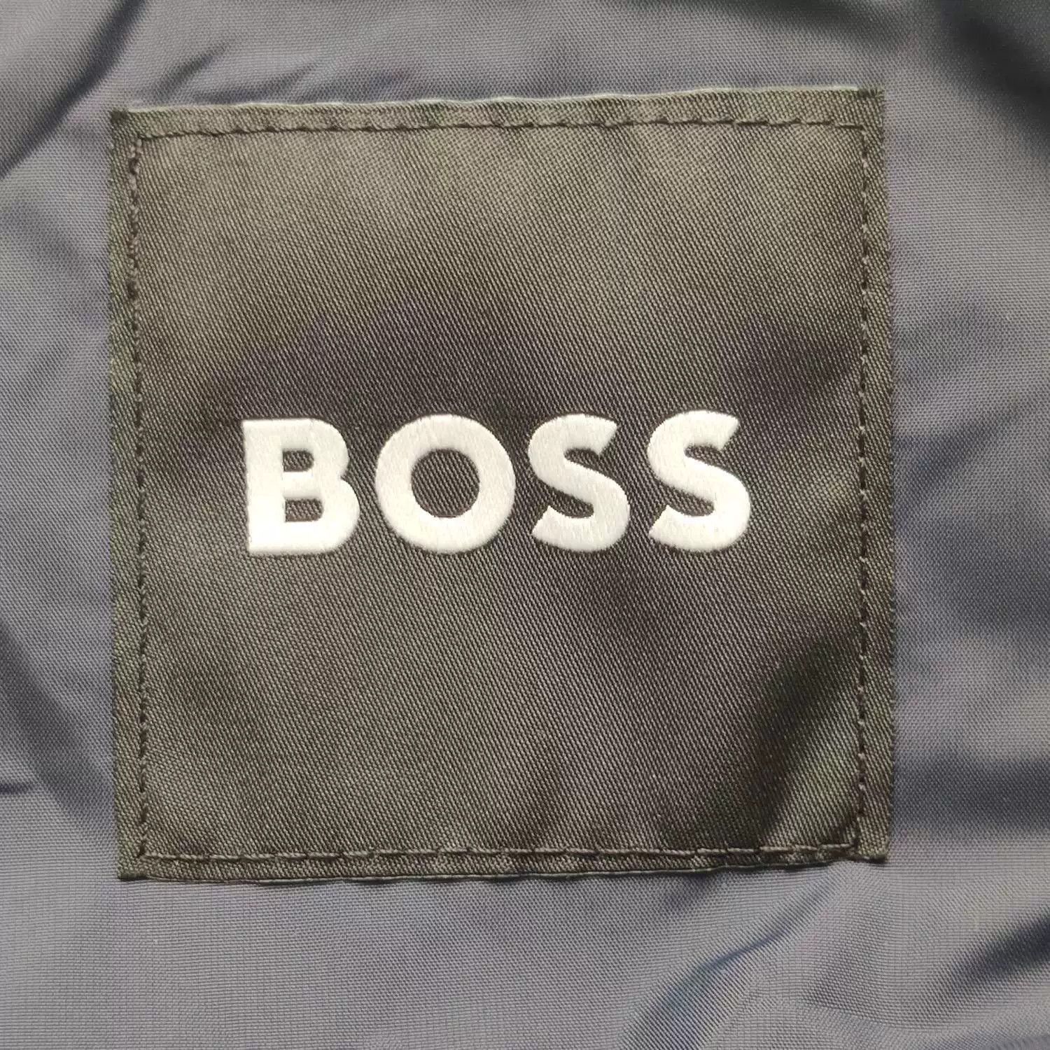 Hugo Boss Hugo Boss Solid Color Hooded Jacket Size US XL / EU 56 / 4 - 5 Thumbnail
