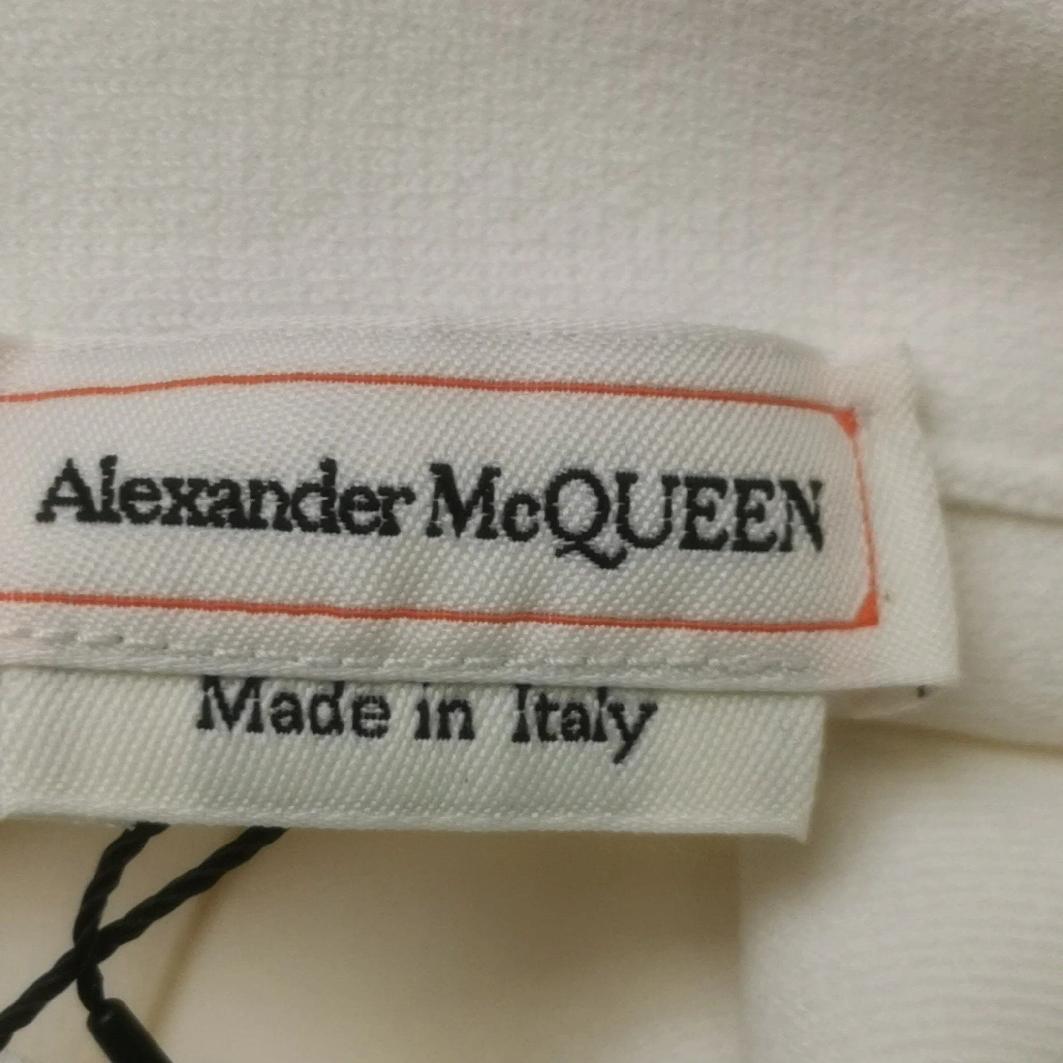 Alexander McQueen Alexander McQueen Solid Lace Off-Shoulder Dress M Size M / US 6-8 / IT 42-44 - 4 Thumbnail