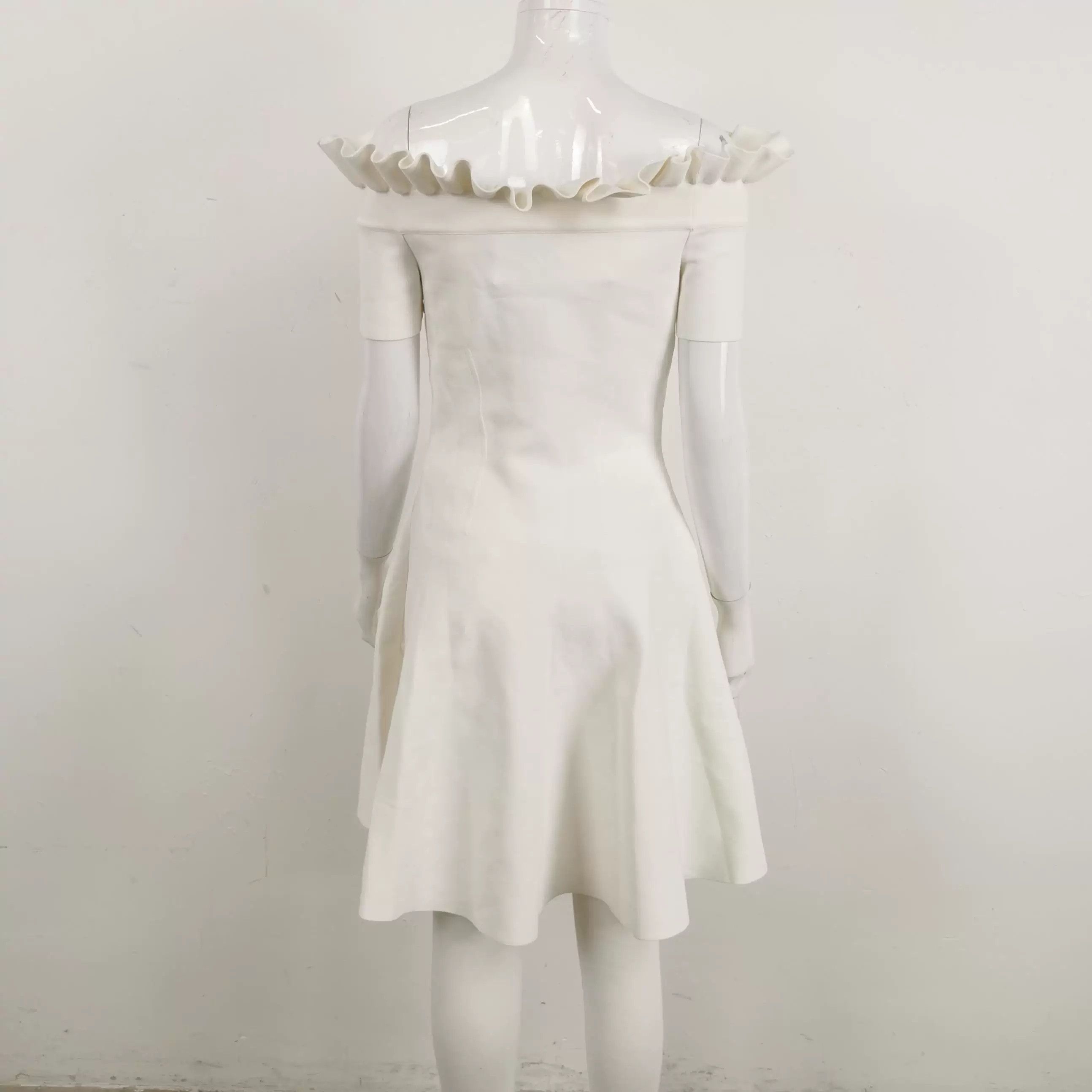 Alexander McQueen Alexander McQueen Solid Lace Off-Shoulder Dress M Size M / US 6-8 / IT 42-44 - 2 Thumbnail