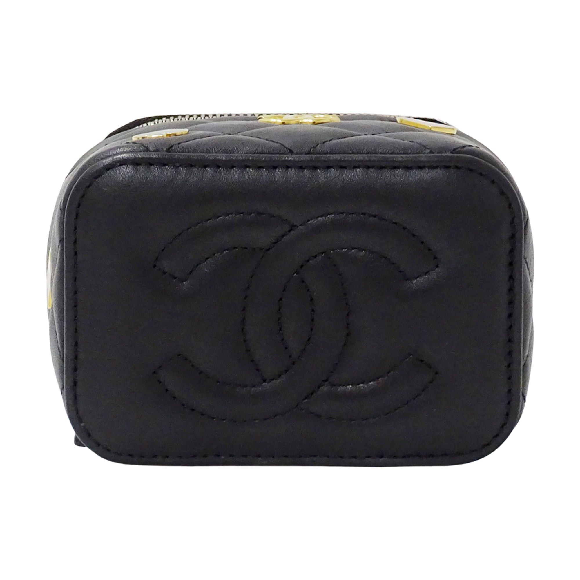 Chanel Chanel Matelassé handbag for women, brand shoulder bag, lambskin, black, gold hardware, black chain shoulder, vanity case, playing card suit. Size ONE SIZE - 3 Thumbnail