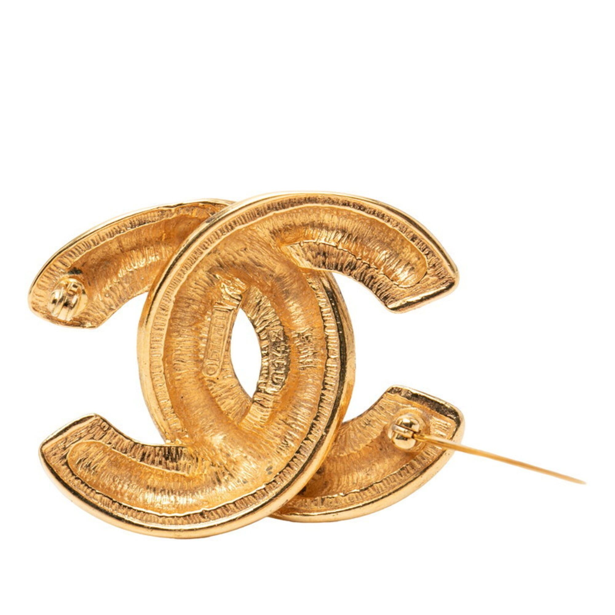 Chanel Chanel Coco Mark Matelassé Logo Brooch, Gold Plated, Women's CHANEL Size ONE SIZE - 3 Thumbnail