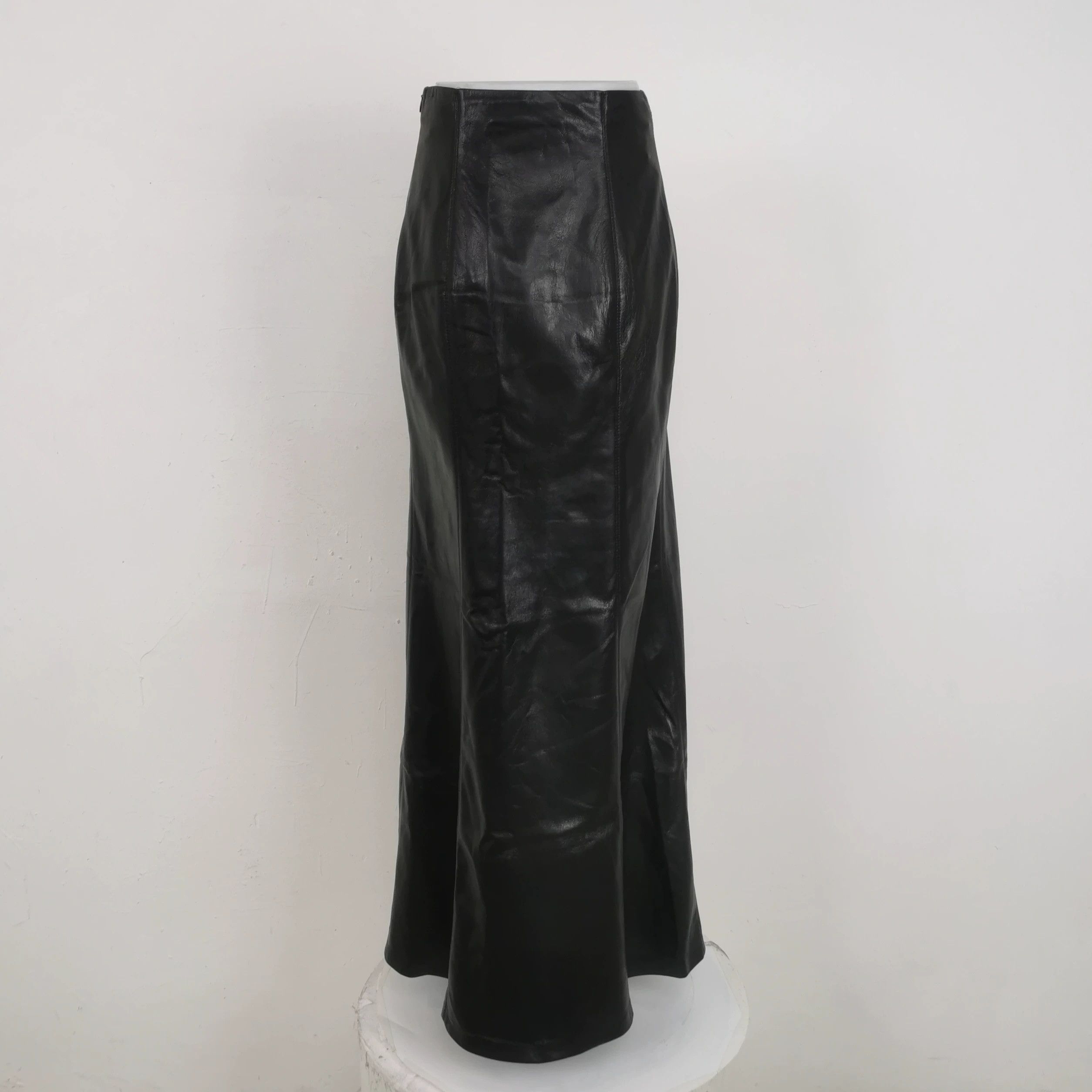 Nanushka Nanushka Solid Color Skirt XS Size 34" / US 12 / IT 48 - 2 Thumbnail