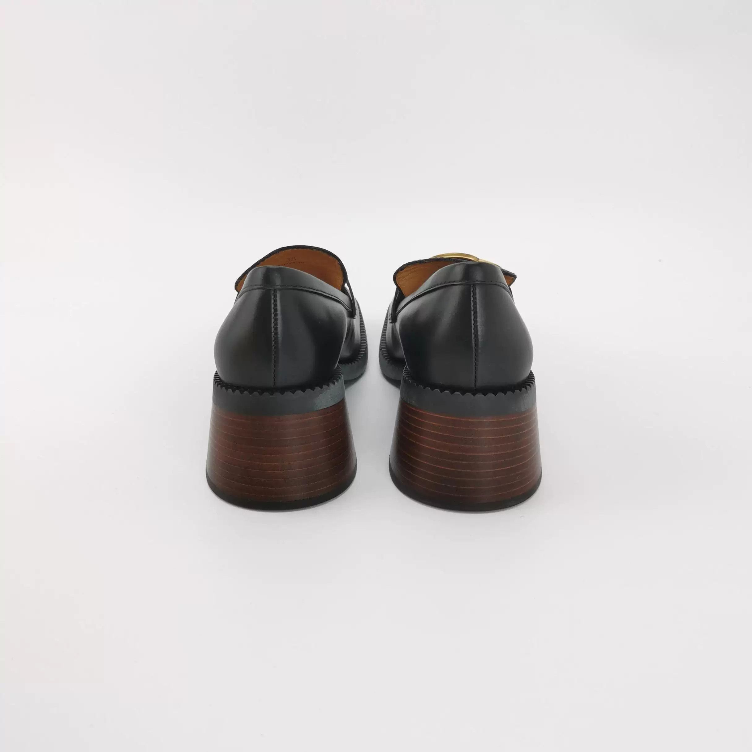 Tod's Tod's Leather Low-Heel Shoes Size 38 Size US 7 / IT 37 - 4 Thumbnail