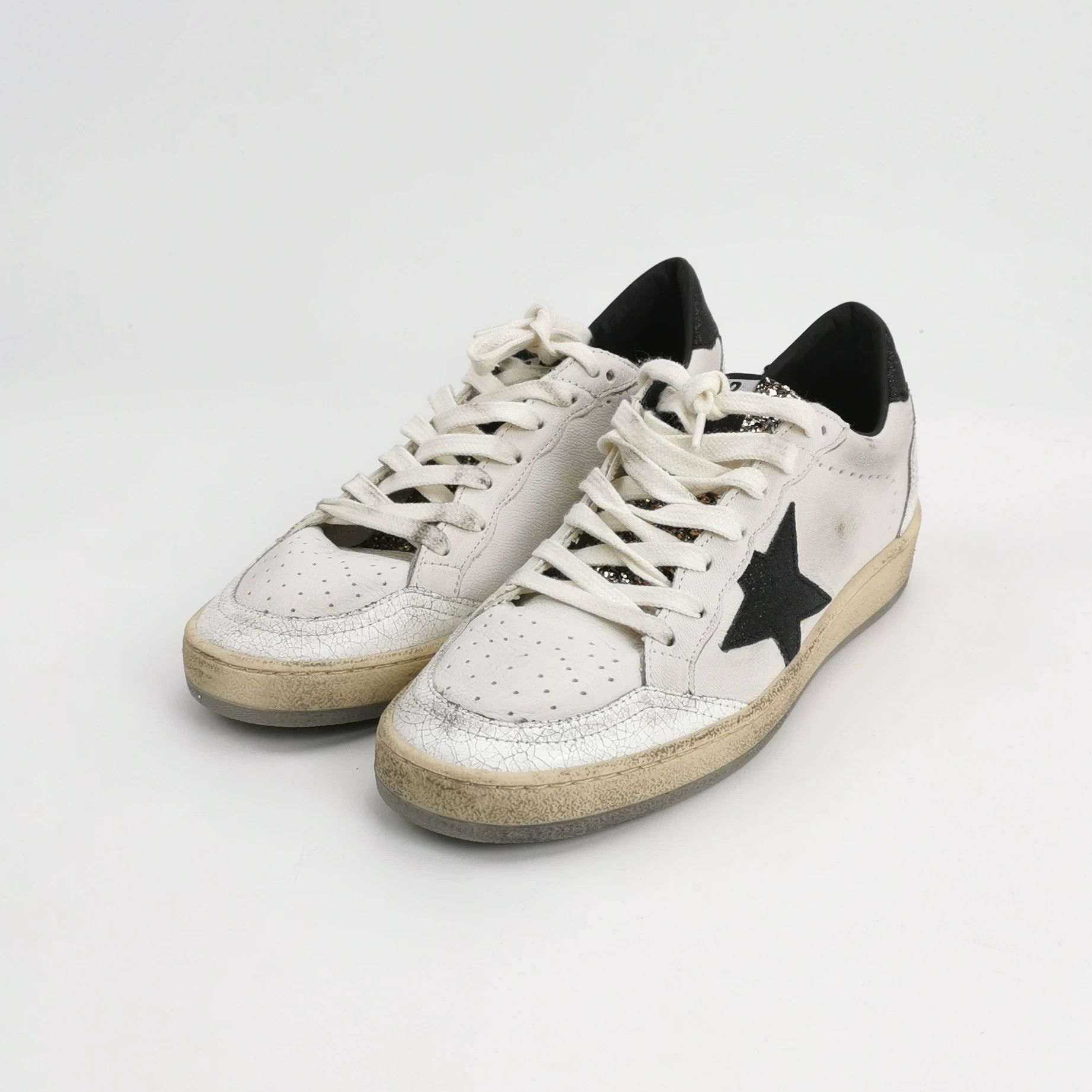 Golden Goose Golden Goose Super-Star Leather Sneakers Size US 7 / IT 37 - 2 Thumbnail