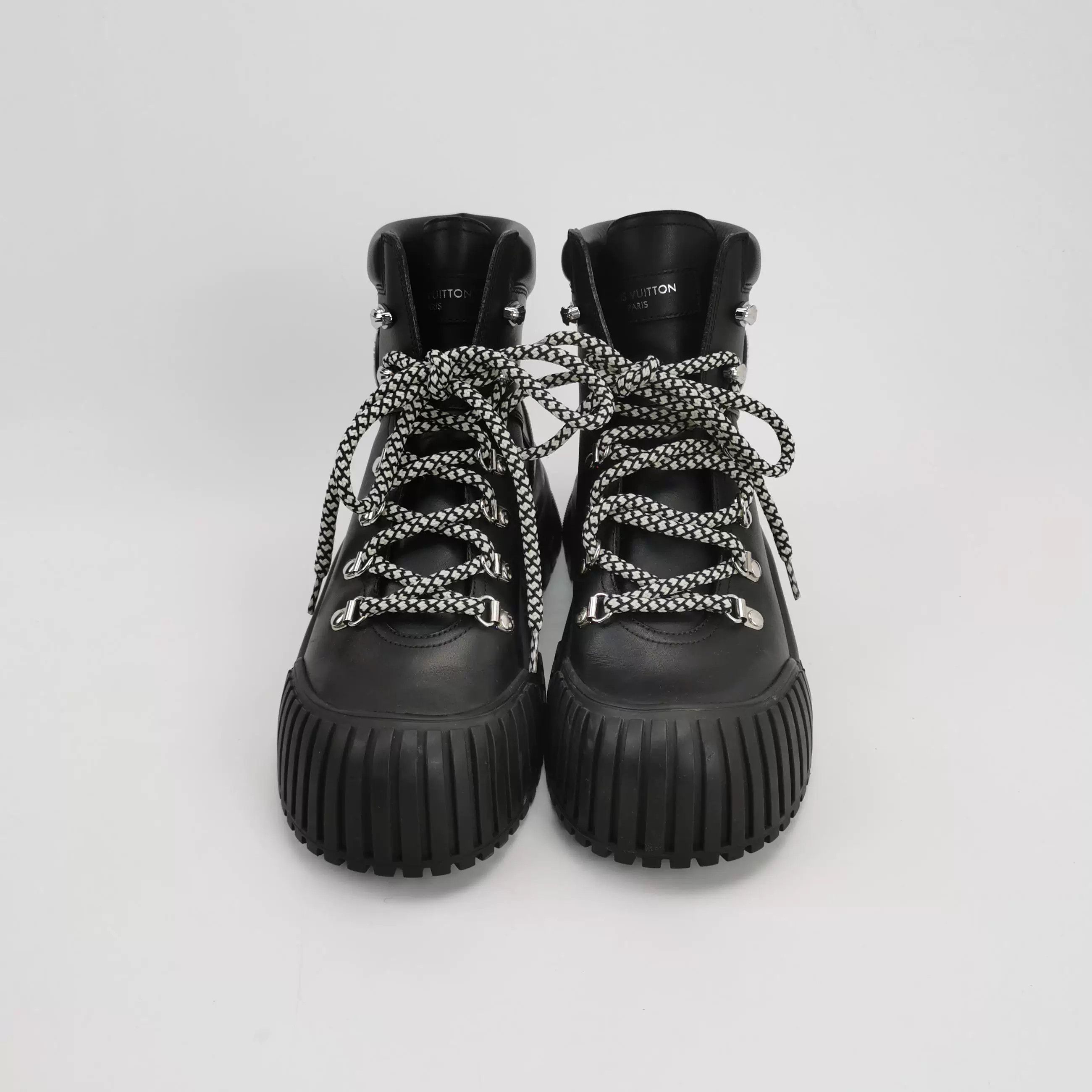 Louis Vuitton Louis Vuitton Logo Lace-Up Short Boots Size US 6 / IT 36 - 3 Thumbnail