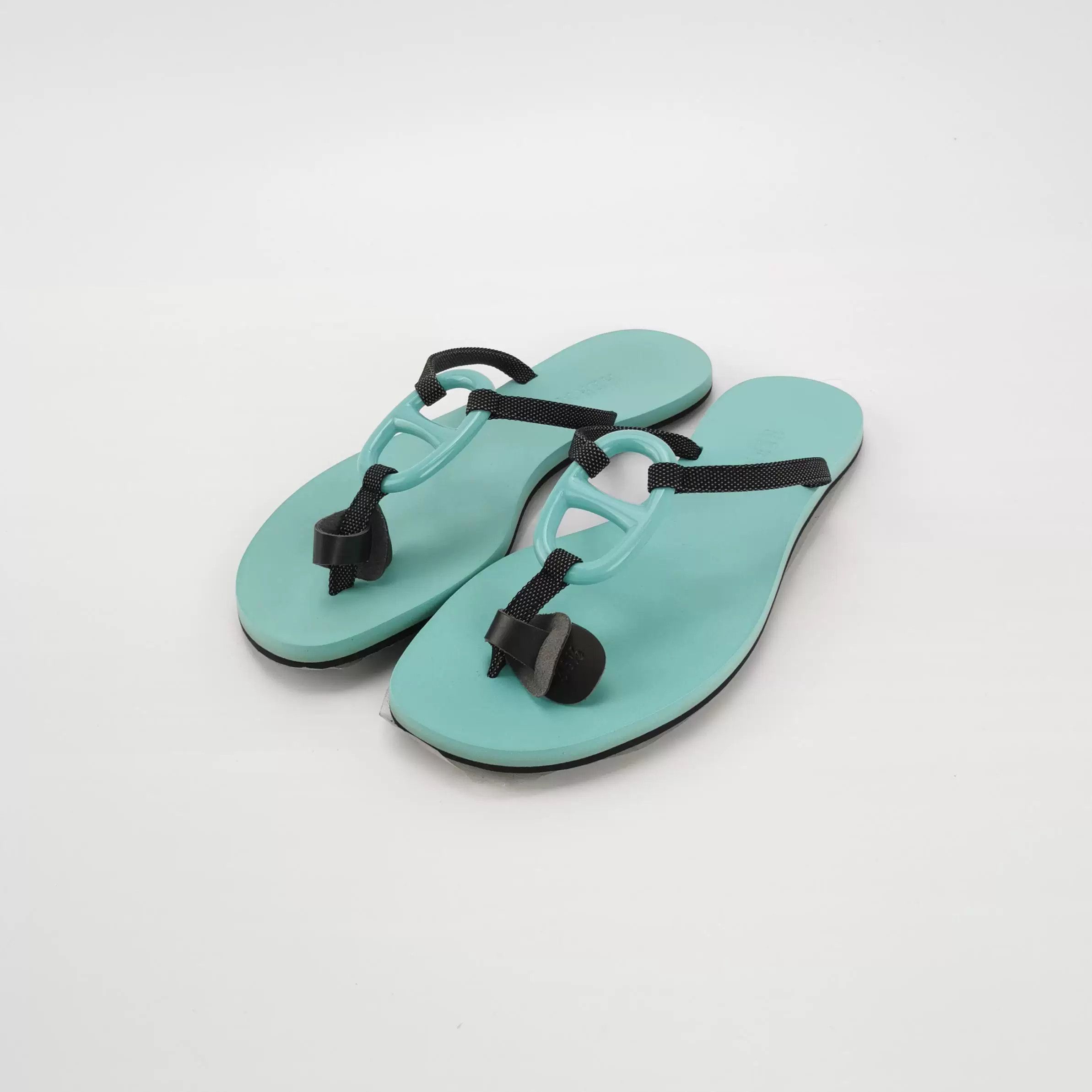 Hermes Hermes Nylon Color-Block Pig Nose Thong Sandals Size US 5.5 / IT 35.5 - 2 Thumbnail