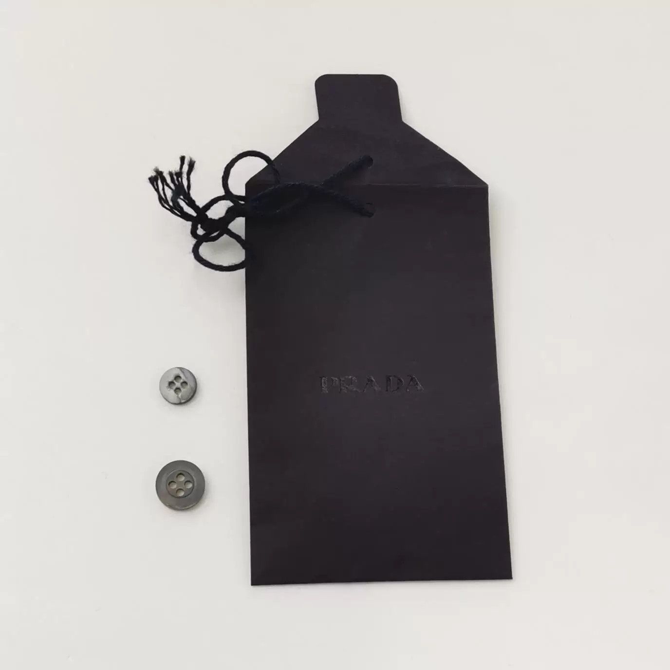 Prada Prada Cotton Lapel Shirt Size 40 Size US M / EU 48-50 / 2 - 4 Thumbnail